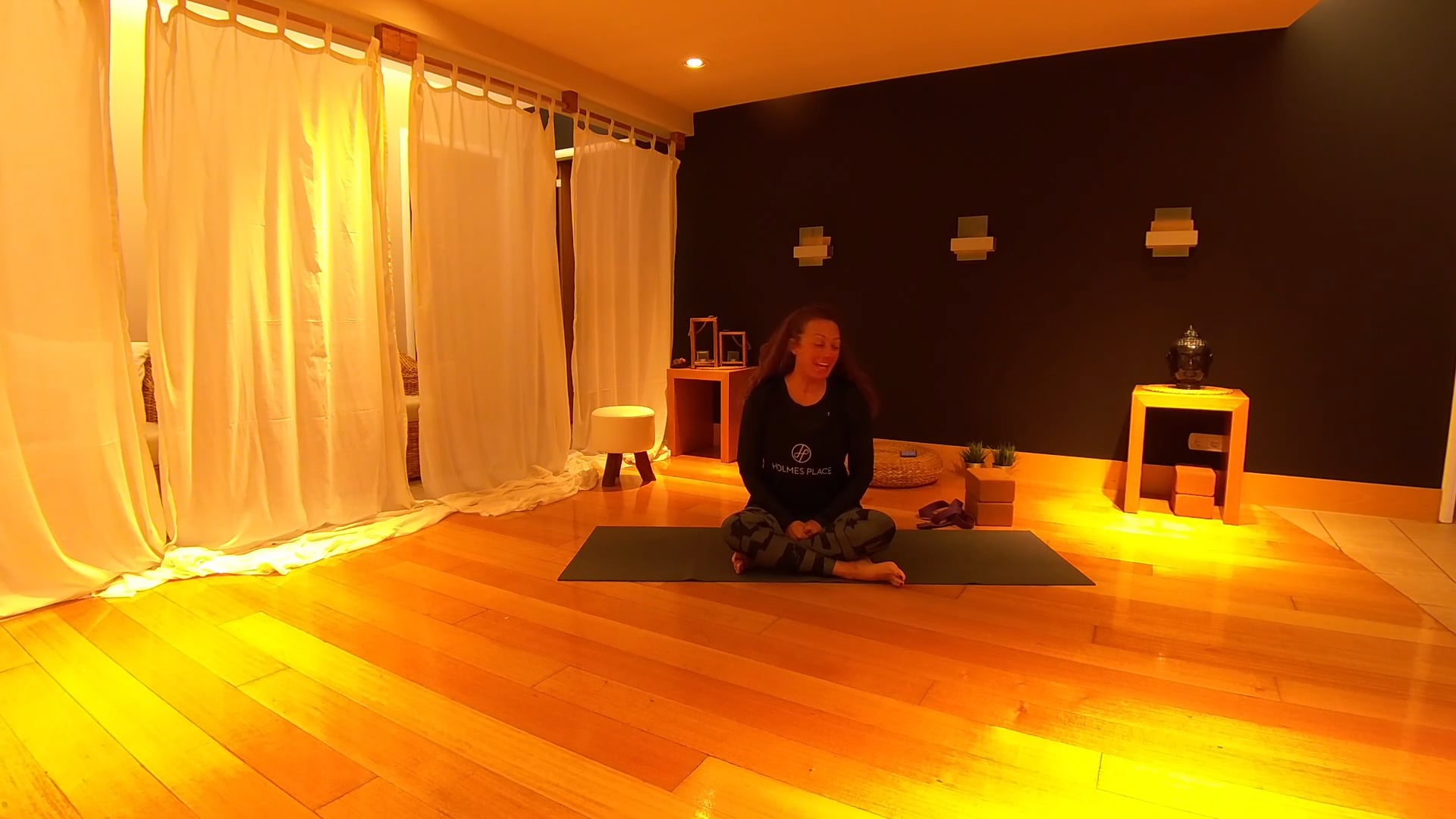 New to Yoga  με την Άννα Ζώρζου