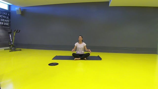 Morning Yoga με την Δήμητρα Σκούρα 