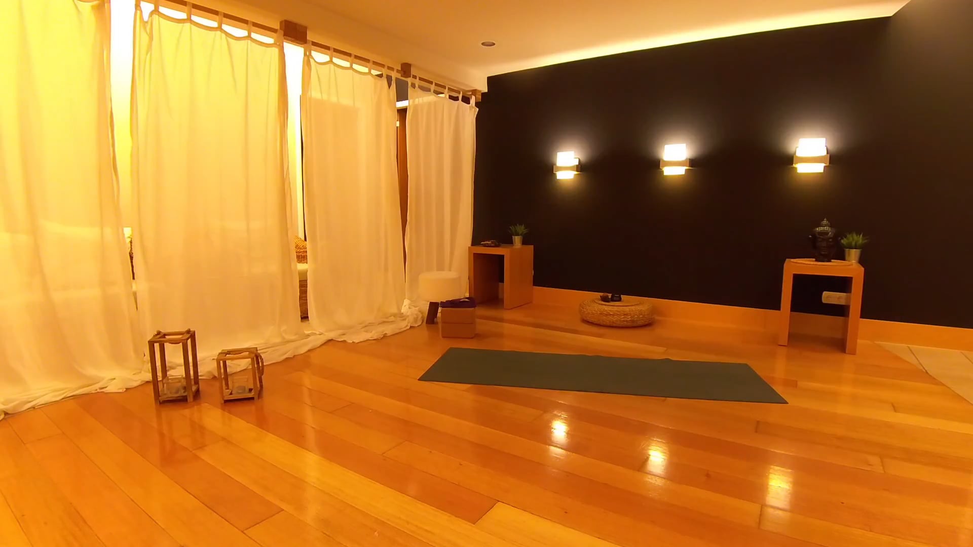 Yoga for Strength & Flexibility με την Δήμητρα Σκούρα