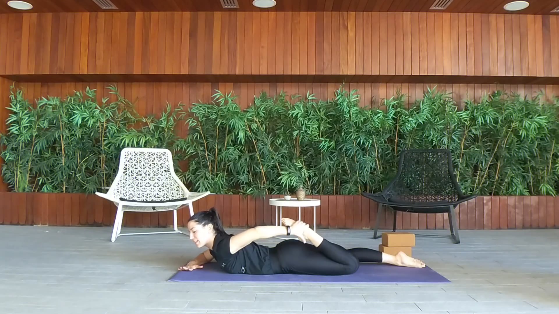 Morning Yoga με την Δήμητρα Σκούρα