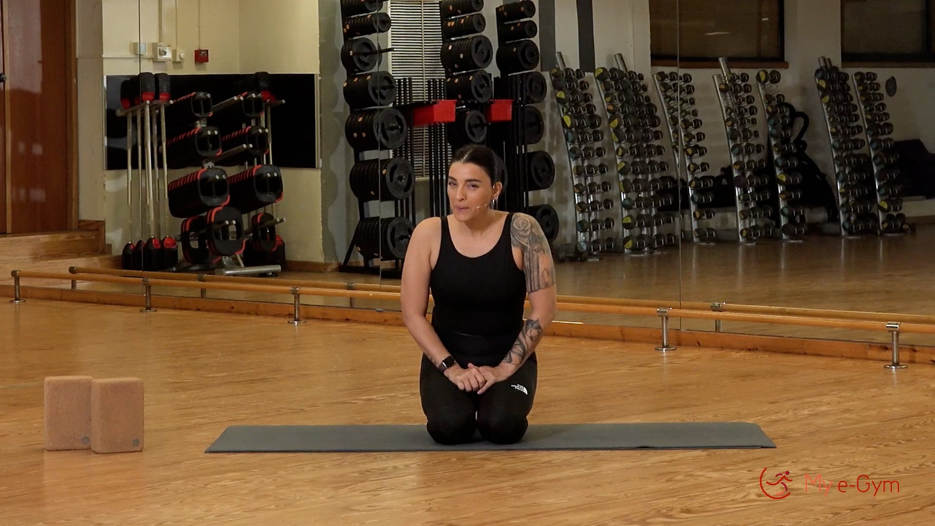 Morning Yoga με την Πηνελόπη Ζηρινόγλου