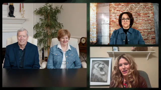 General's Desk WIth Becca Greenwood Q&A