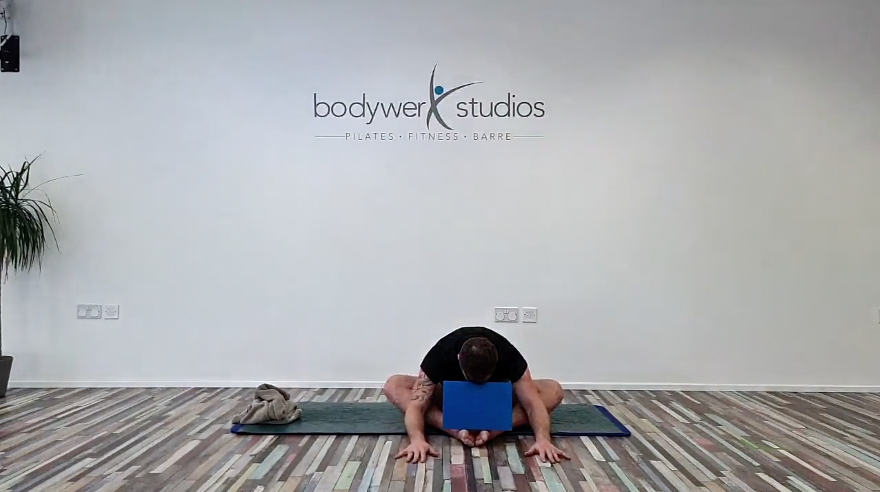 #01 Stretch, Relax & Unwind