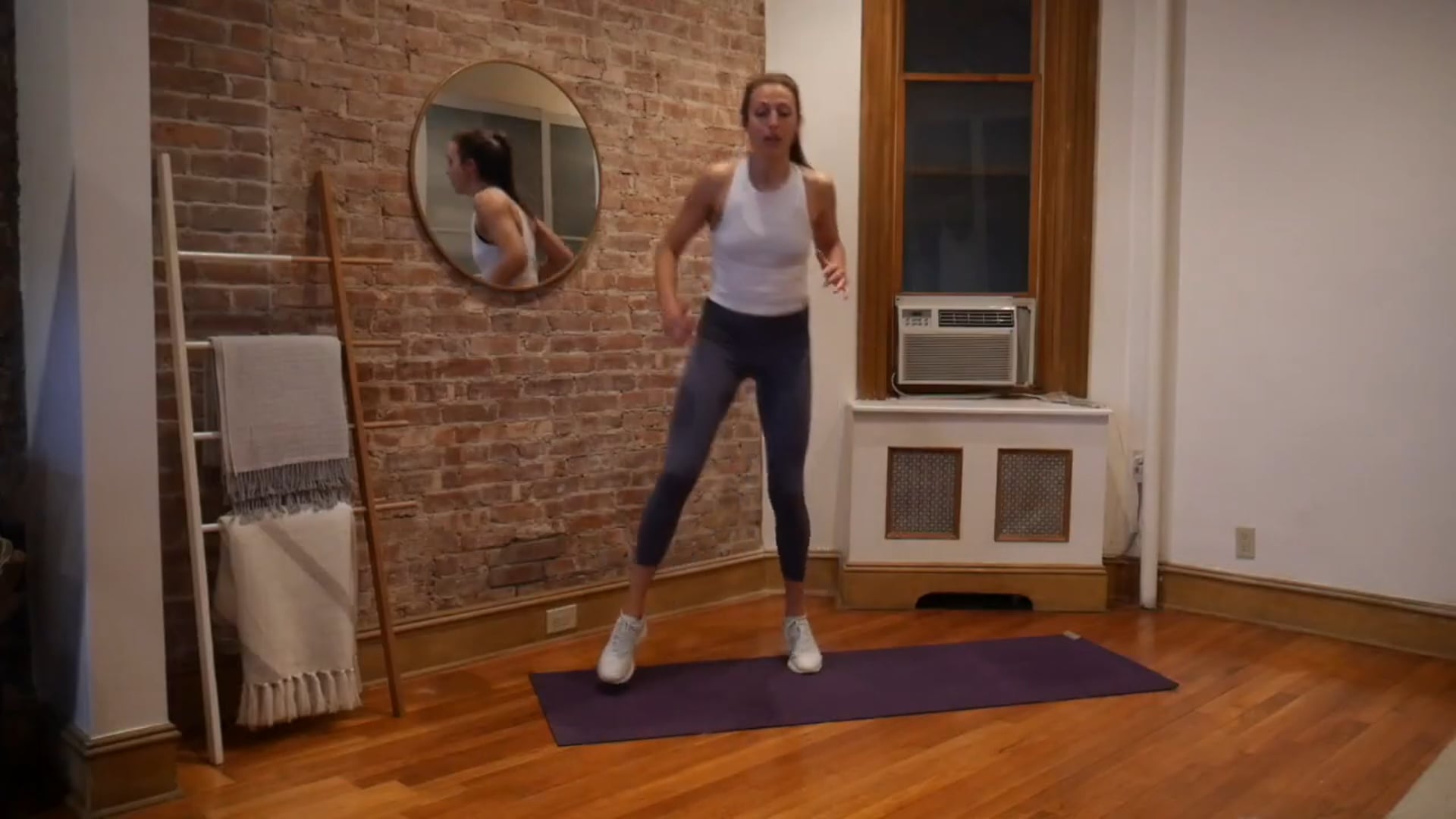 4-Min Full Body Warm Up