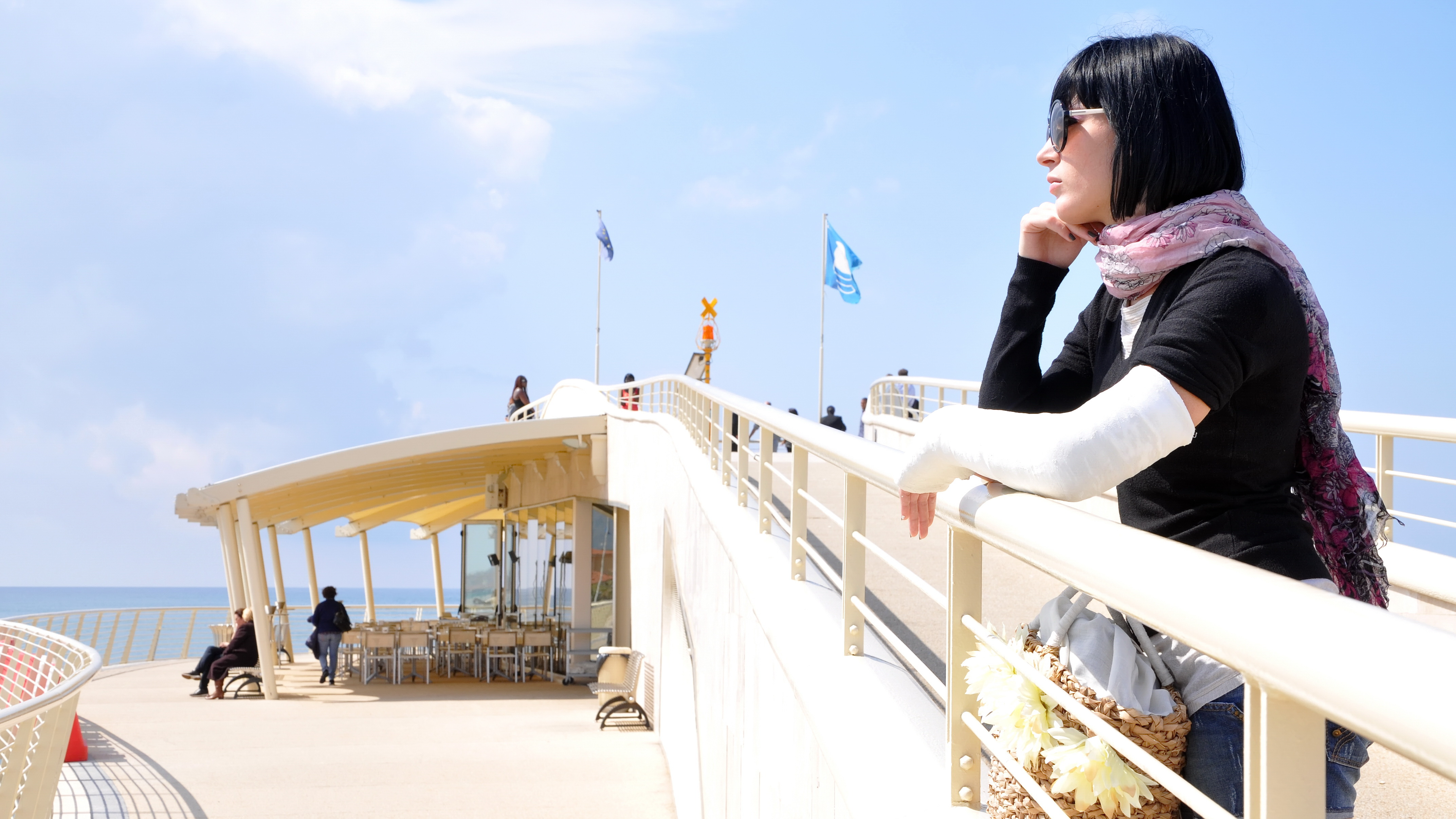 VIDEOCLIP 01 - Broken on the pier 