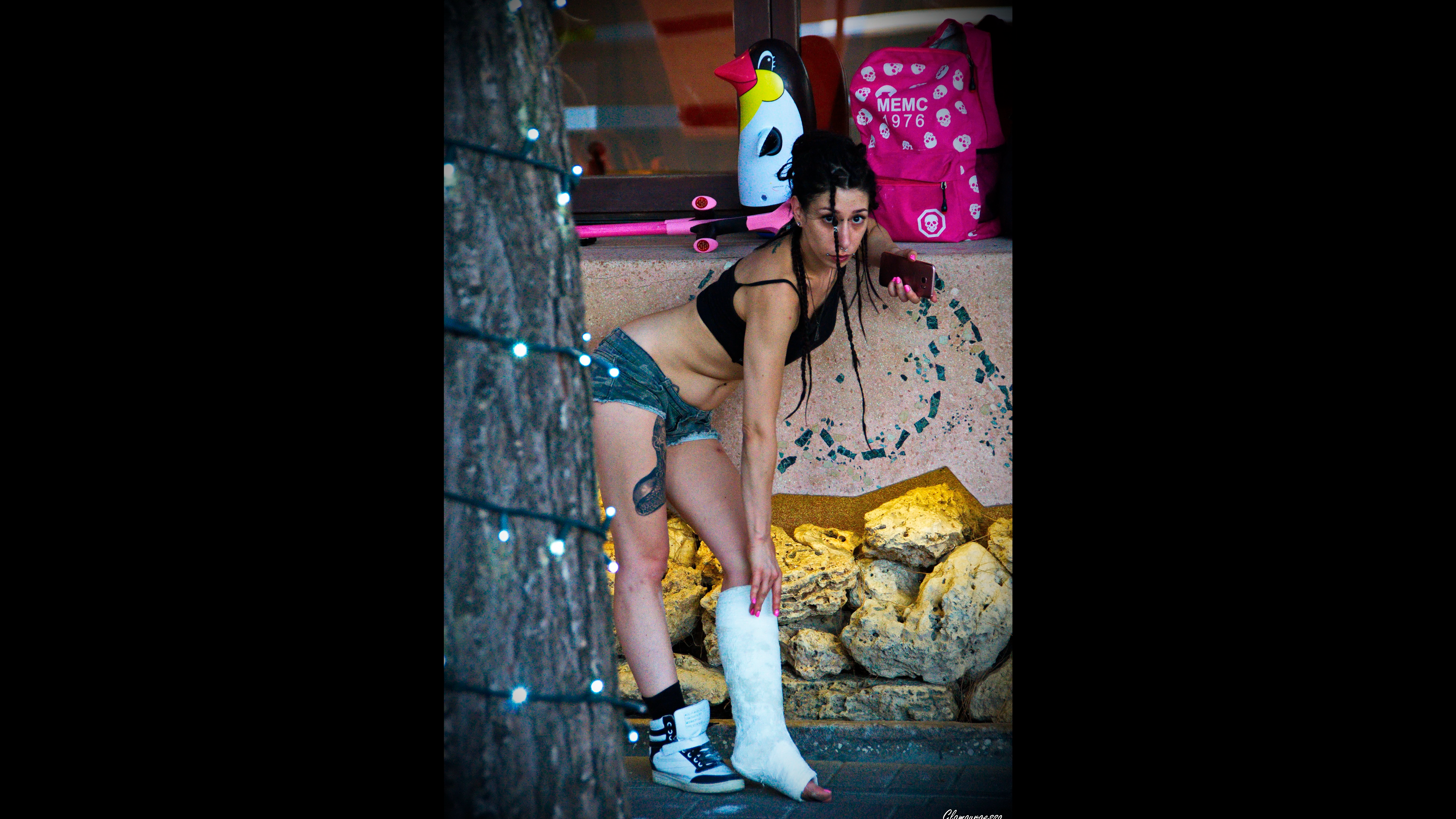 VIDEOCLIP 02 - Cast and rocks