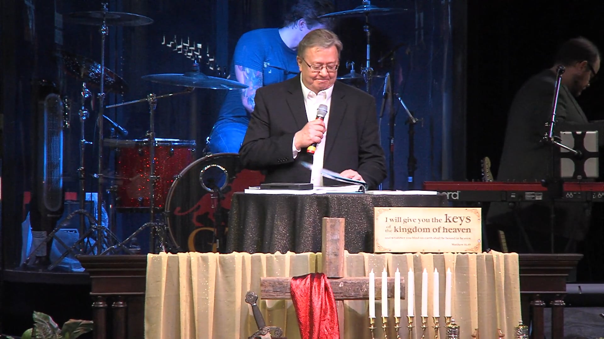 06 Chris Hayward III - Storming the Gates