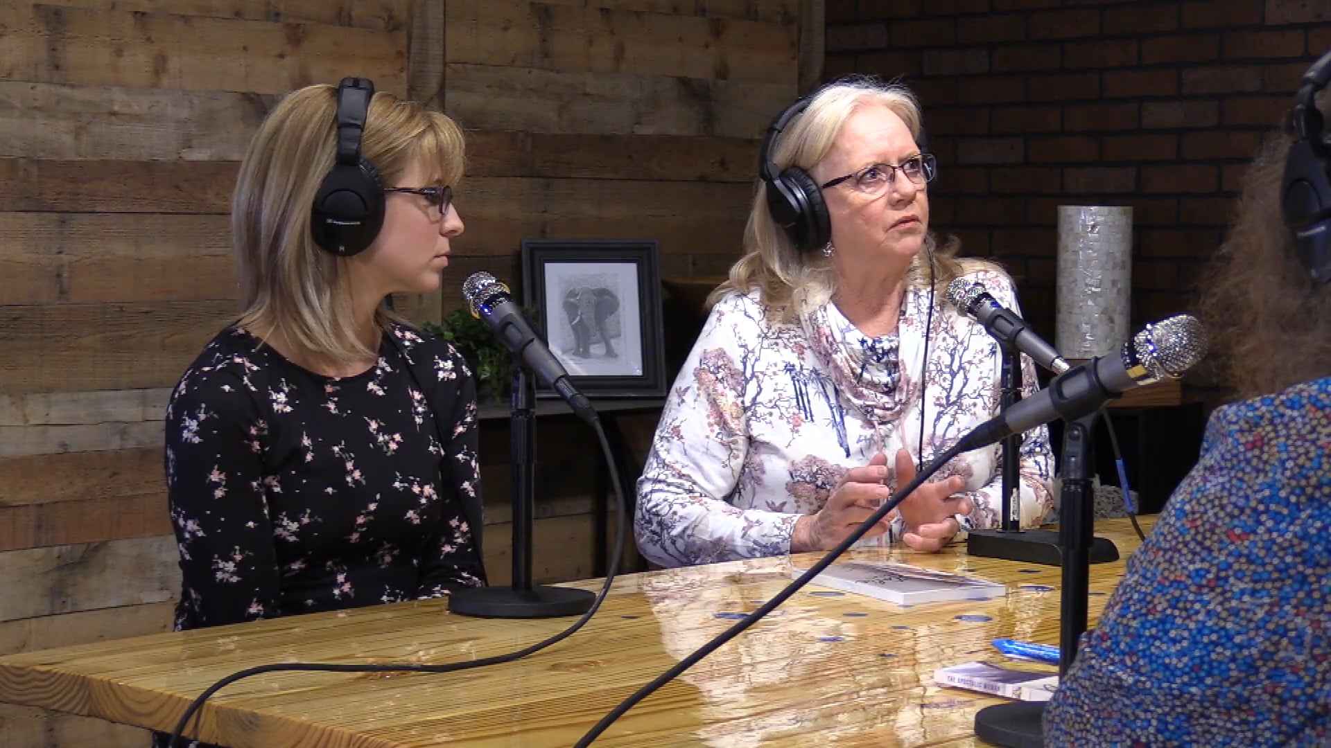 01 Becoming an Apostolic Woman - Trust the Lord