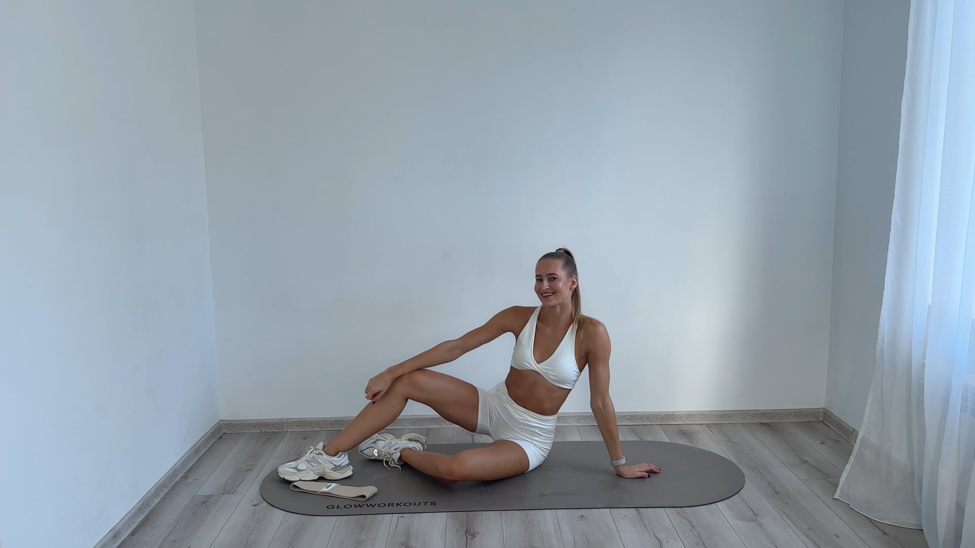 10 MINUTES GLUTES WORKOUT