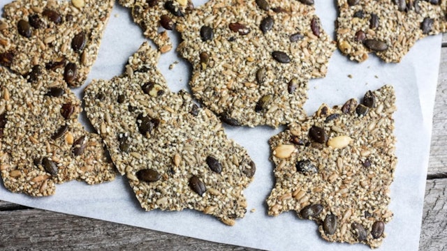 My Friends Talks: Super Easy and Healthy Seed Crackers