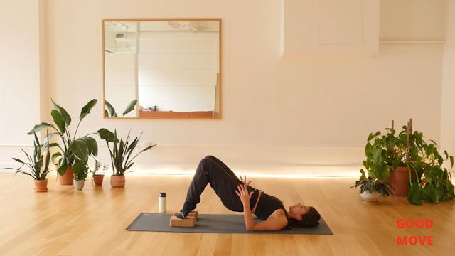 Glute Burn For A Strong Day with Jule...