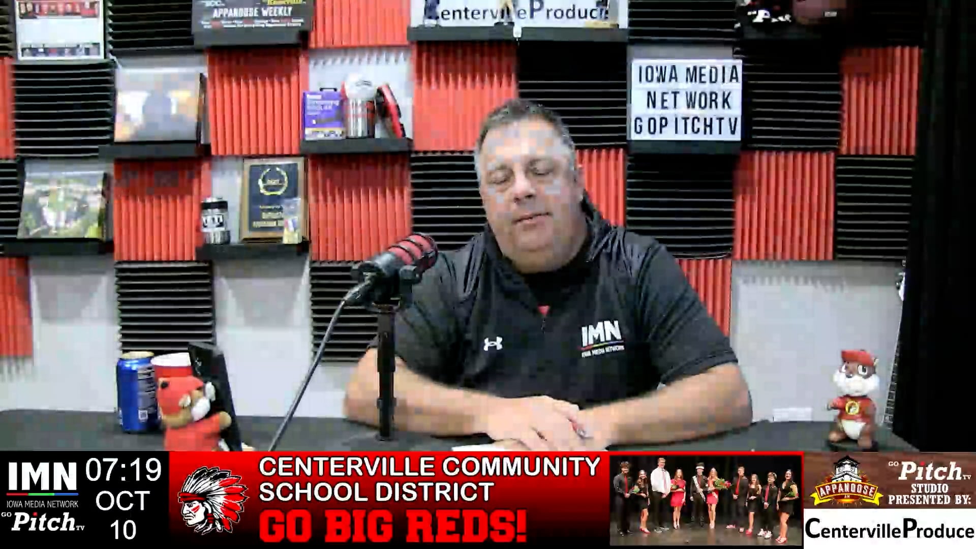 Yearbook Staff stops in!