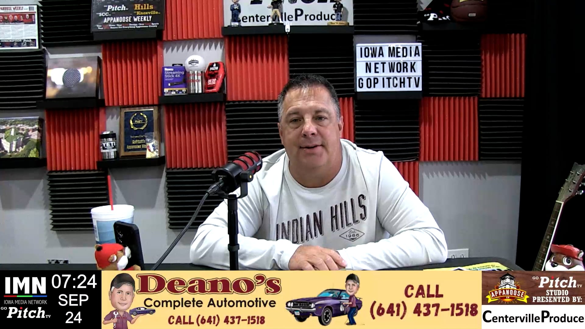 Mike and Johnelle Barth talk about the parade!