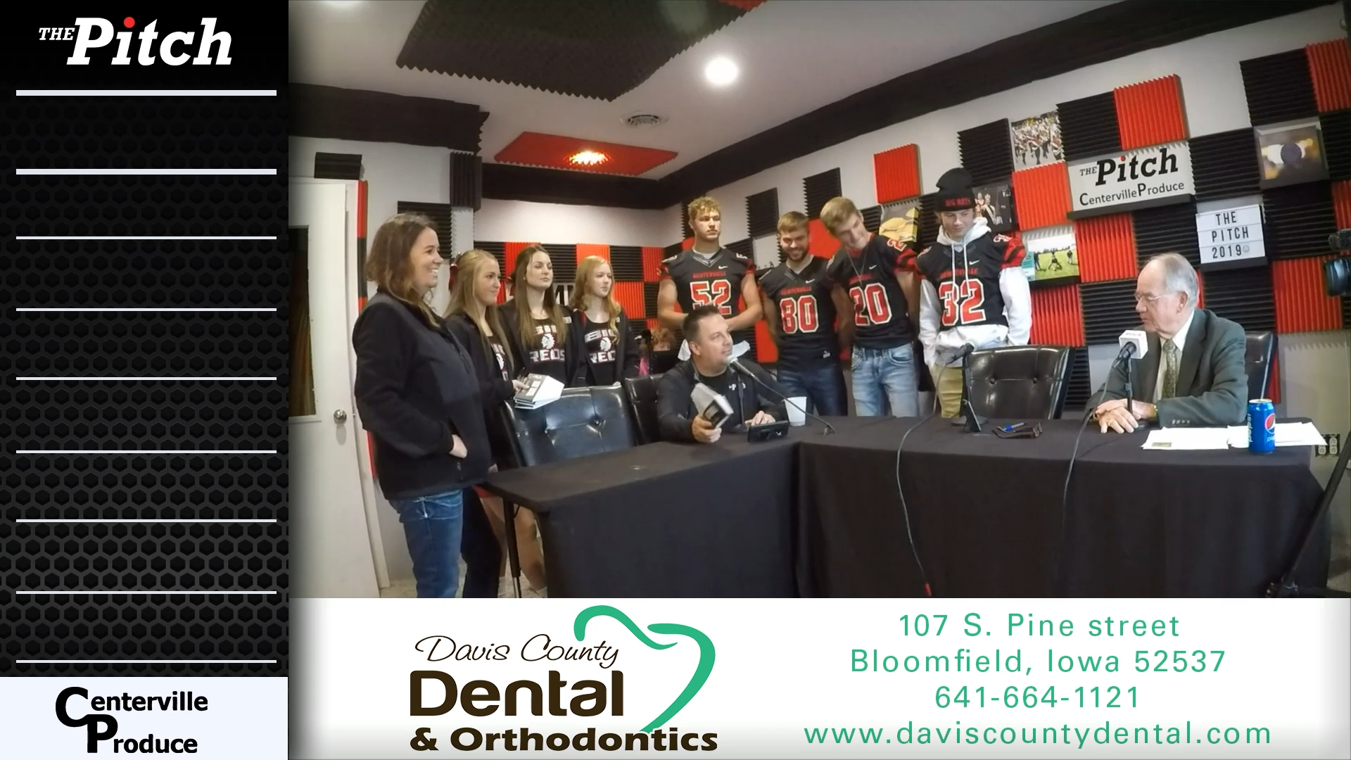 Mike O'Connor on Dan Gable and Paper Hat Night