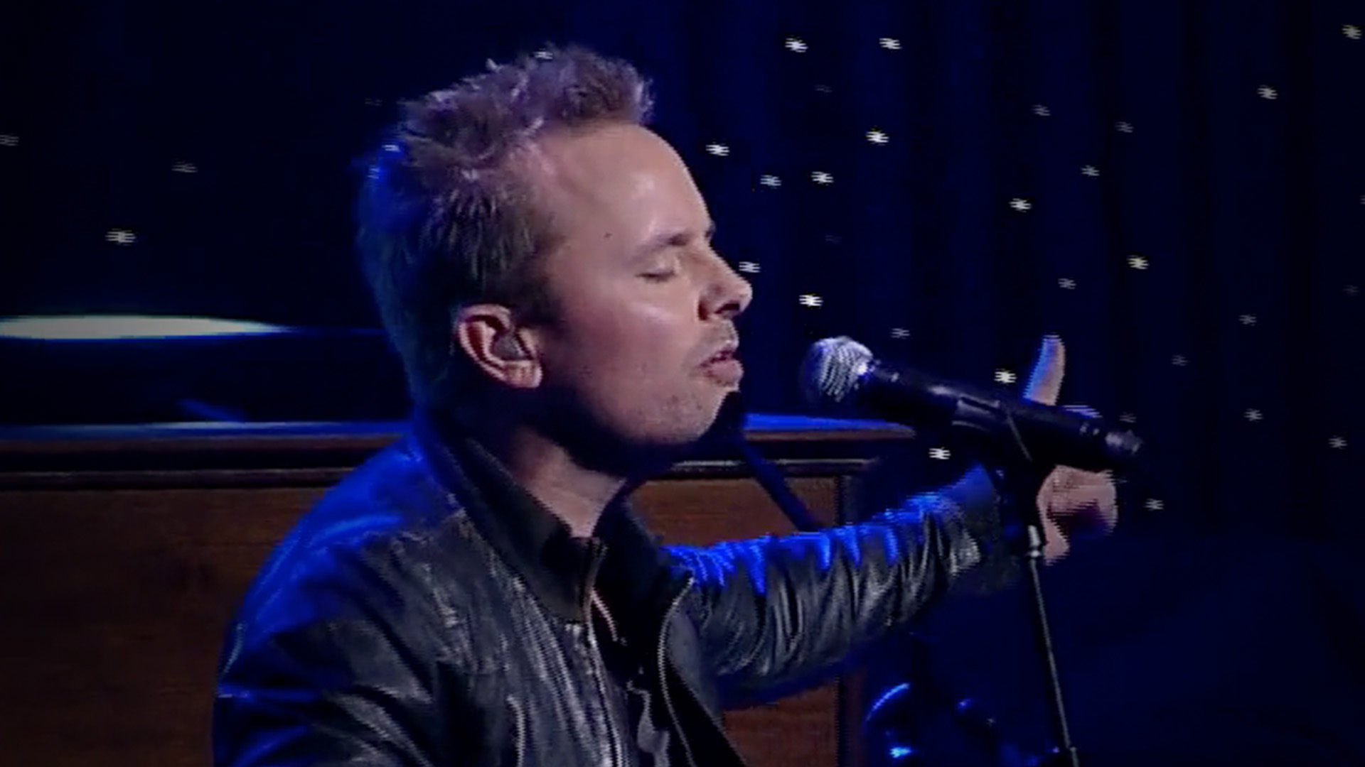 Chris Tomlin Performing on the 42nd Annual GMA Dove Awards