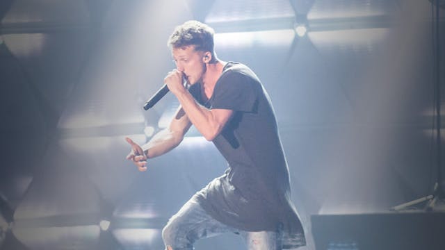 NF Performs "All I Have" at the 46th ...