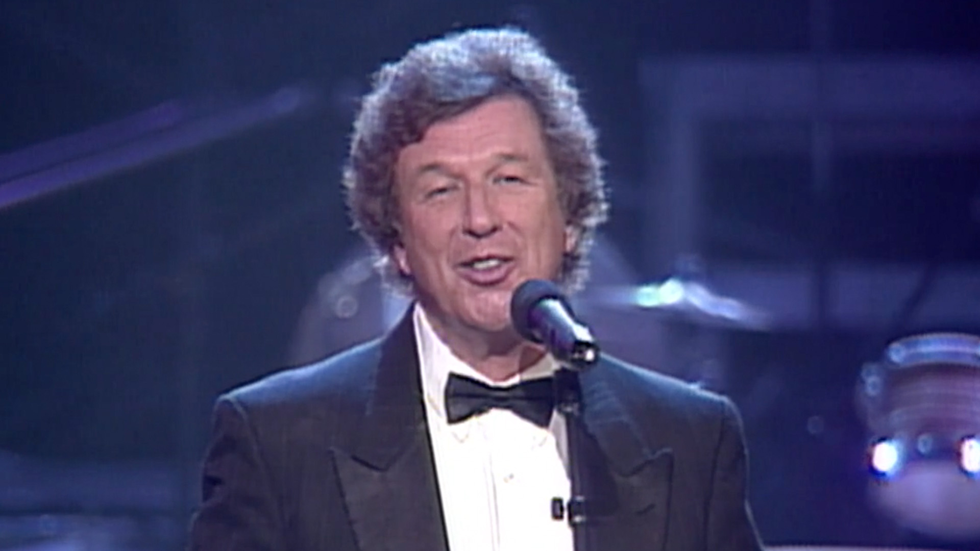 Bill Gaither and Friends Performing on the 25th Annual GMA Dove Awards