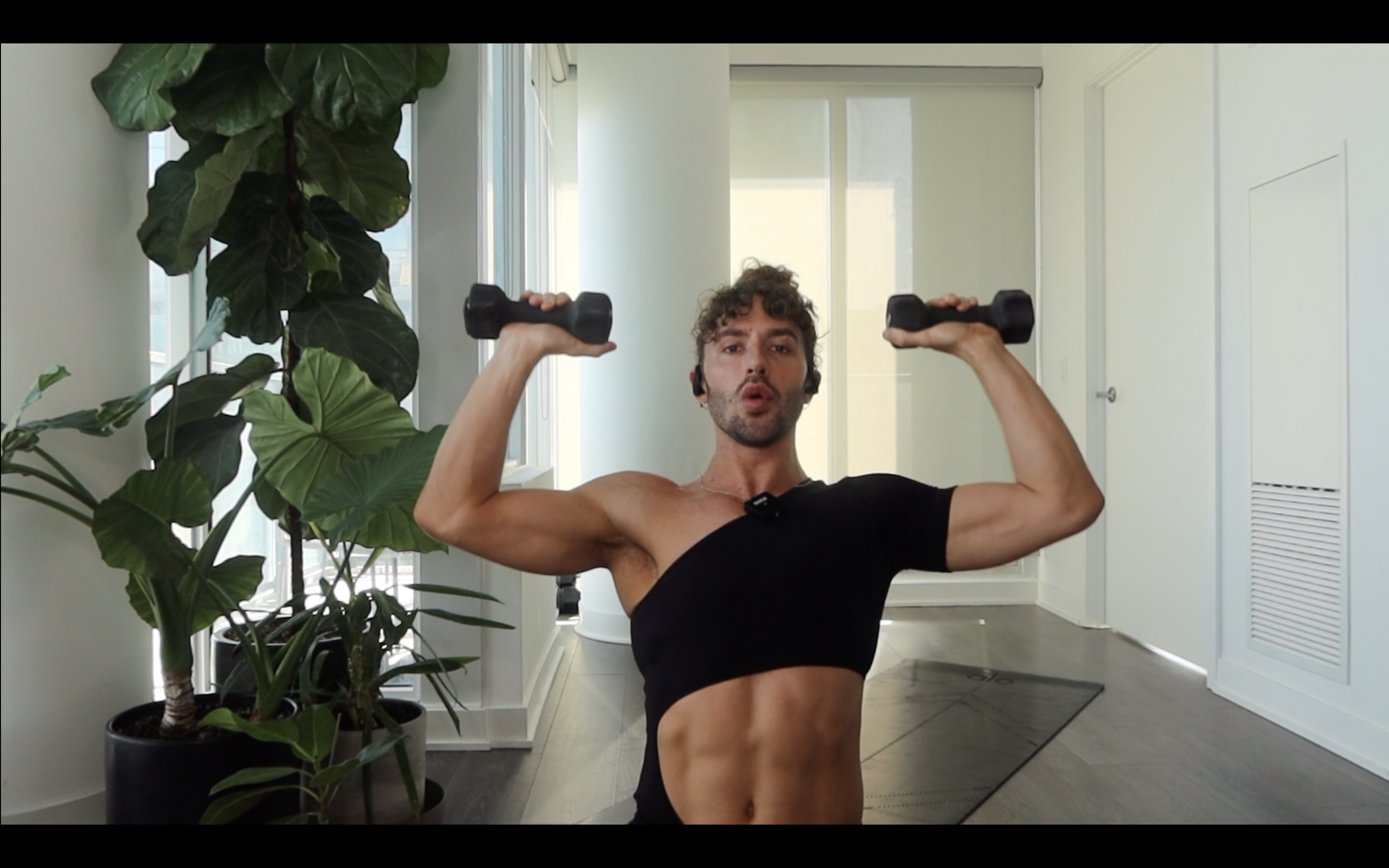 TUESDAY|  ARMS+ABS (EXPRESS)