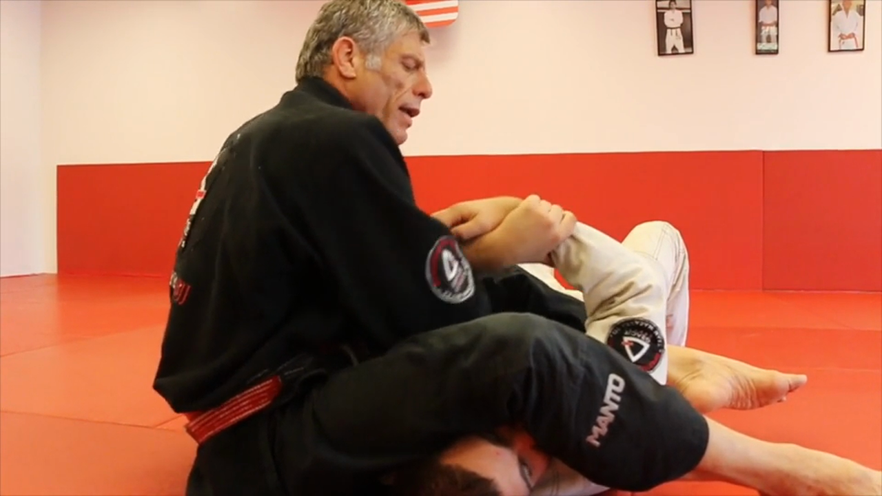 Finishing The Arm Bar #3 - Holding The Wrists