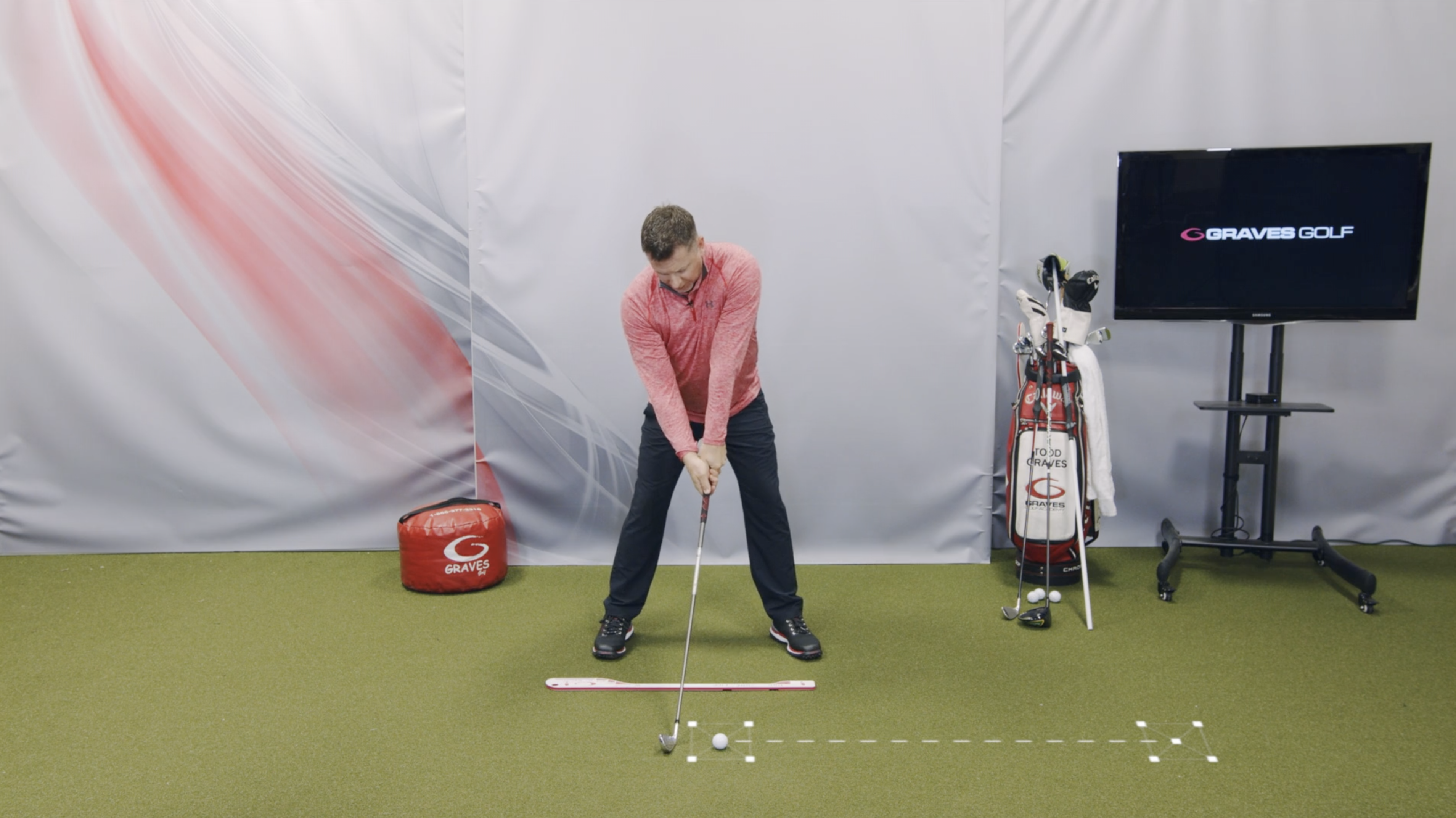 Avoid Swing Thoughts and Play Automatic Golf Like Moe Norman