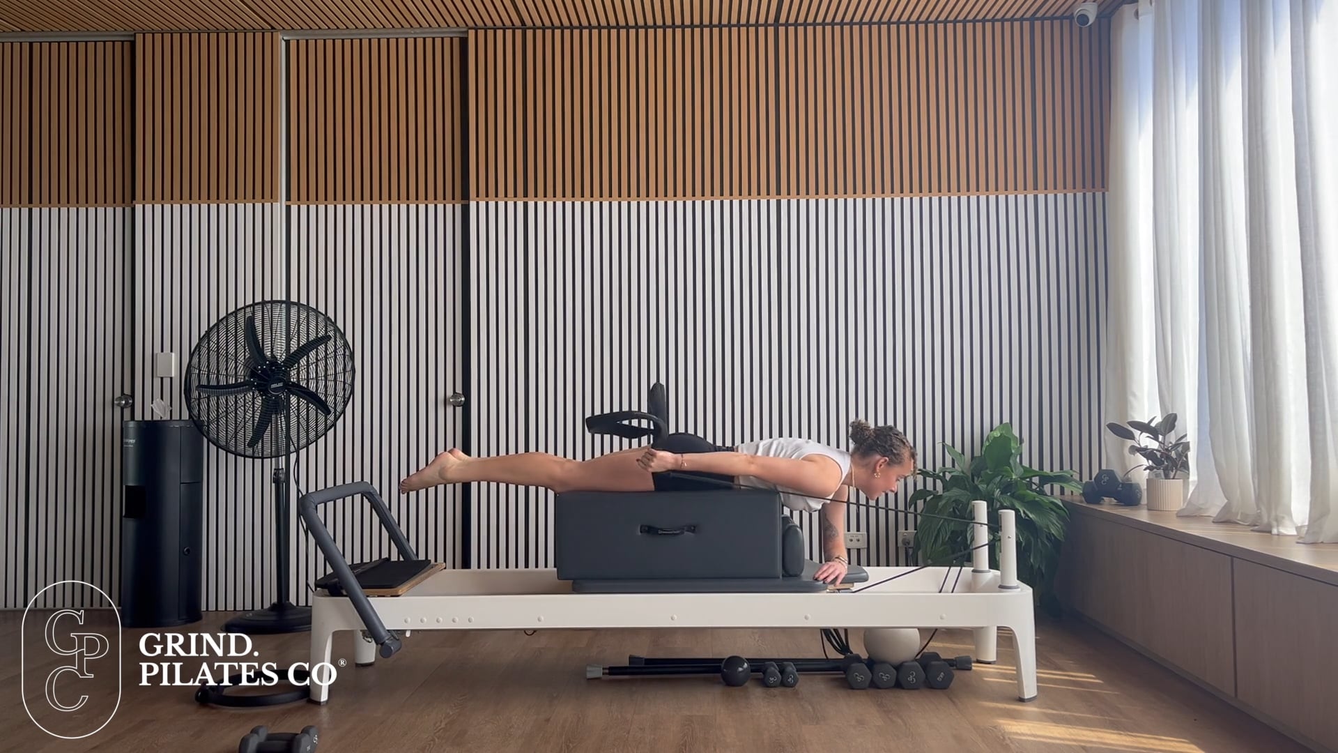 20 minute light leg & core flow with Ruby E