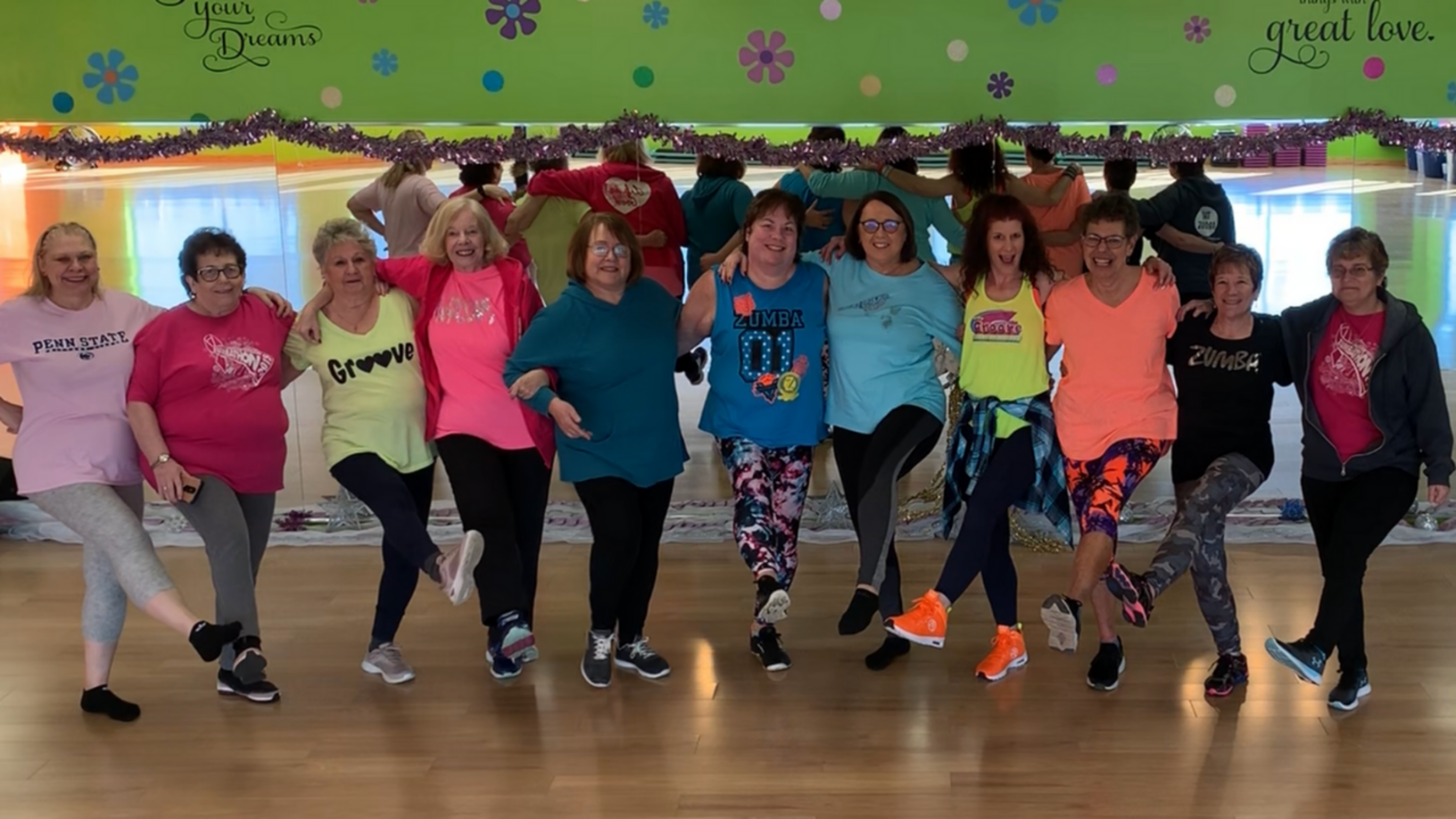 Chair Dance Fitness - Zumba Addict