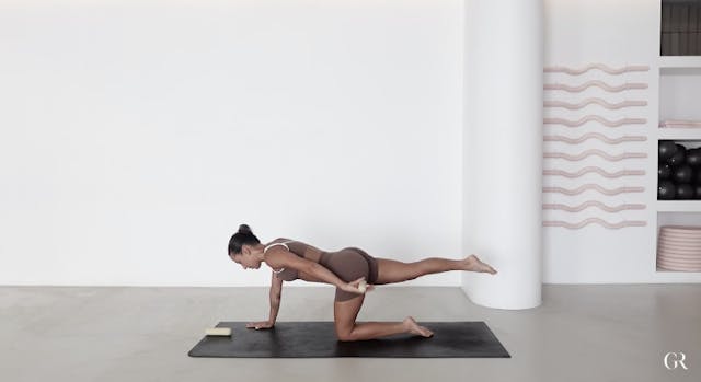 Abs & Arms Sculpt 12