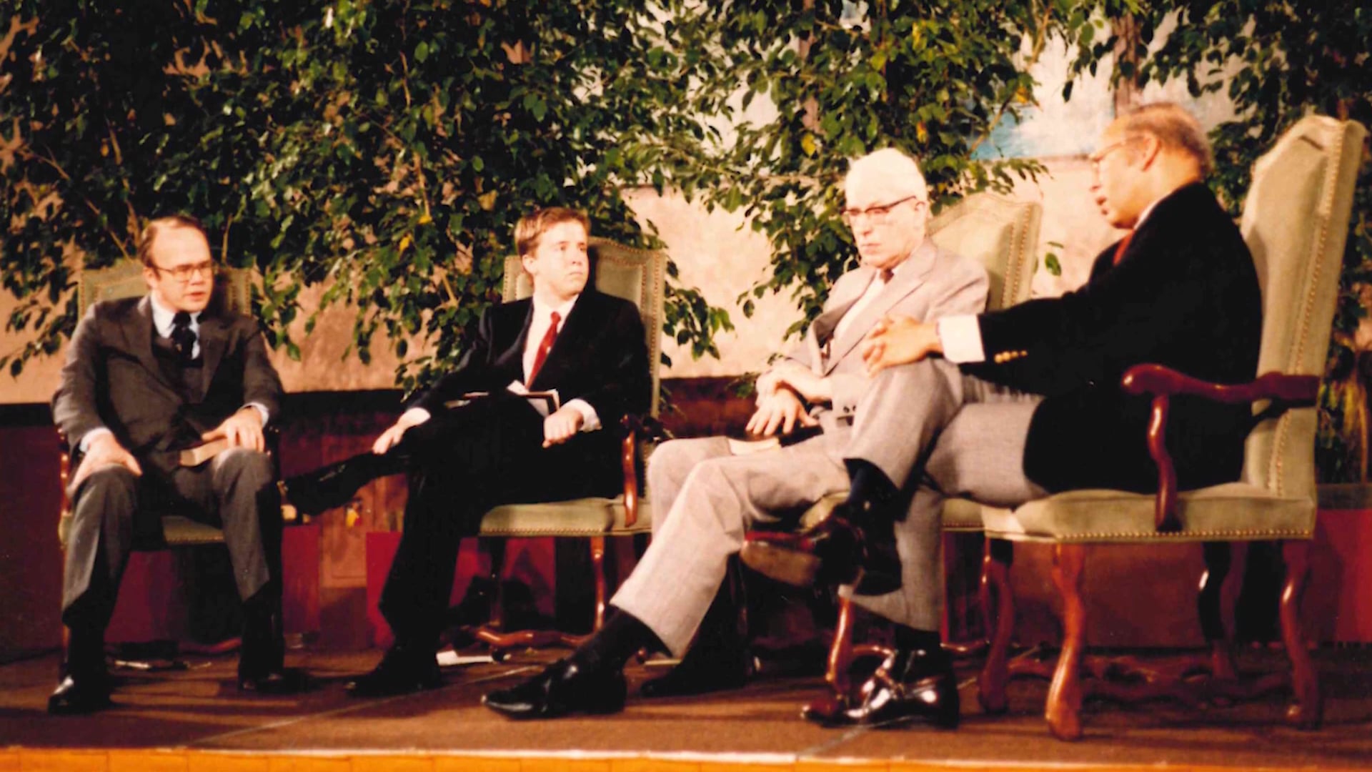 The History of White Horse Inn - Michael Horton