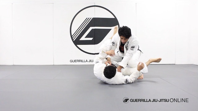 Knee Through the Middle Guard Break - Forcing Half Guard
