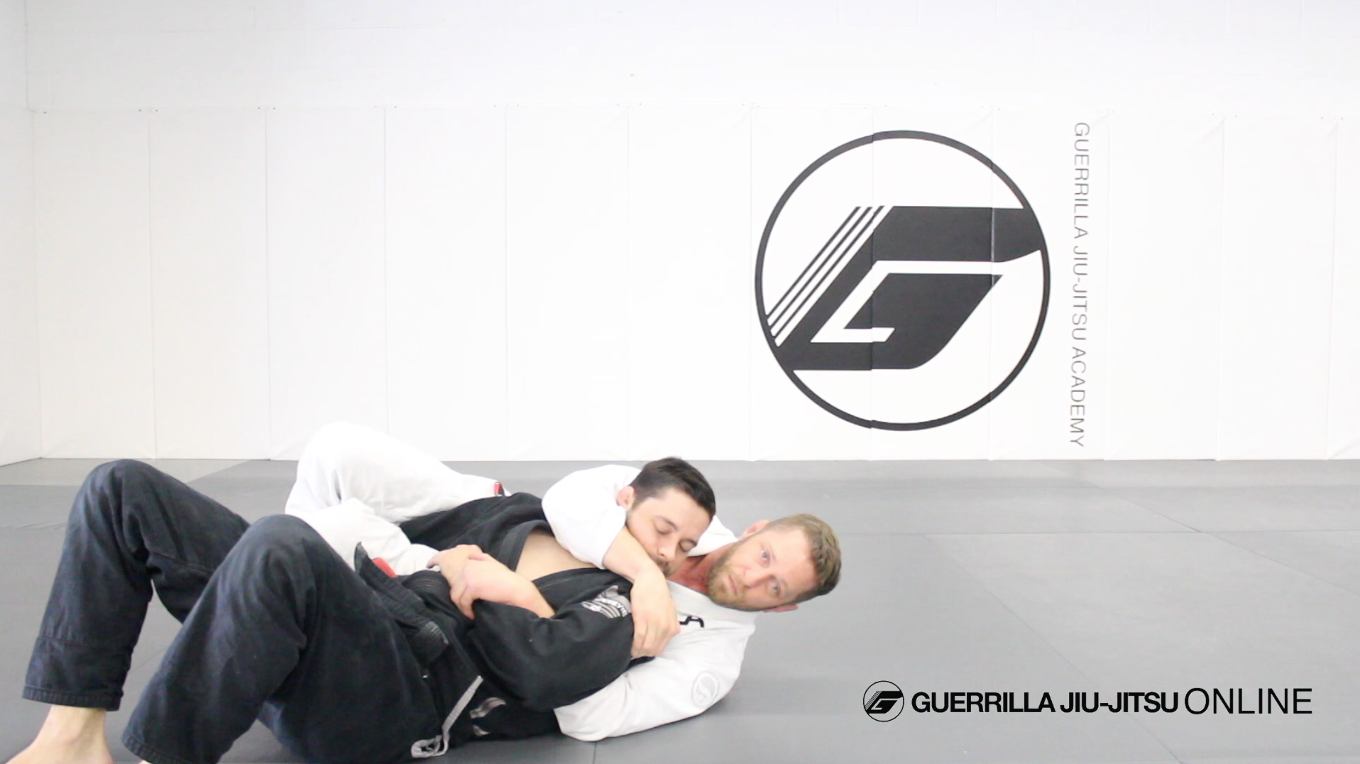 Crucifix Entry from Turtle to Cross Face Armlock