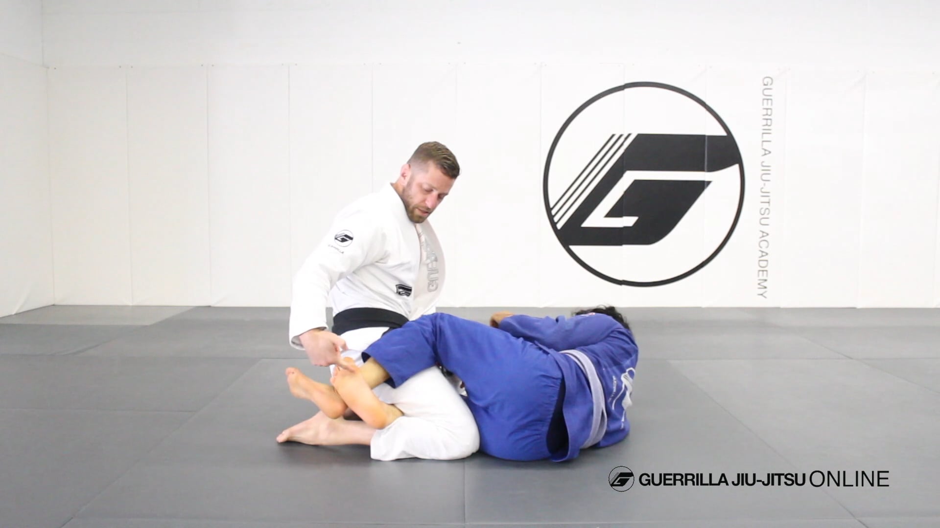 Half Guard "Staple" Pass System Part 3 - Kill the Hip Clamp