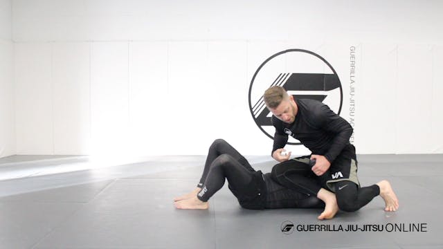 Attack the Baratoplata from Side Control