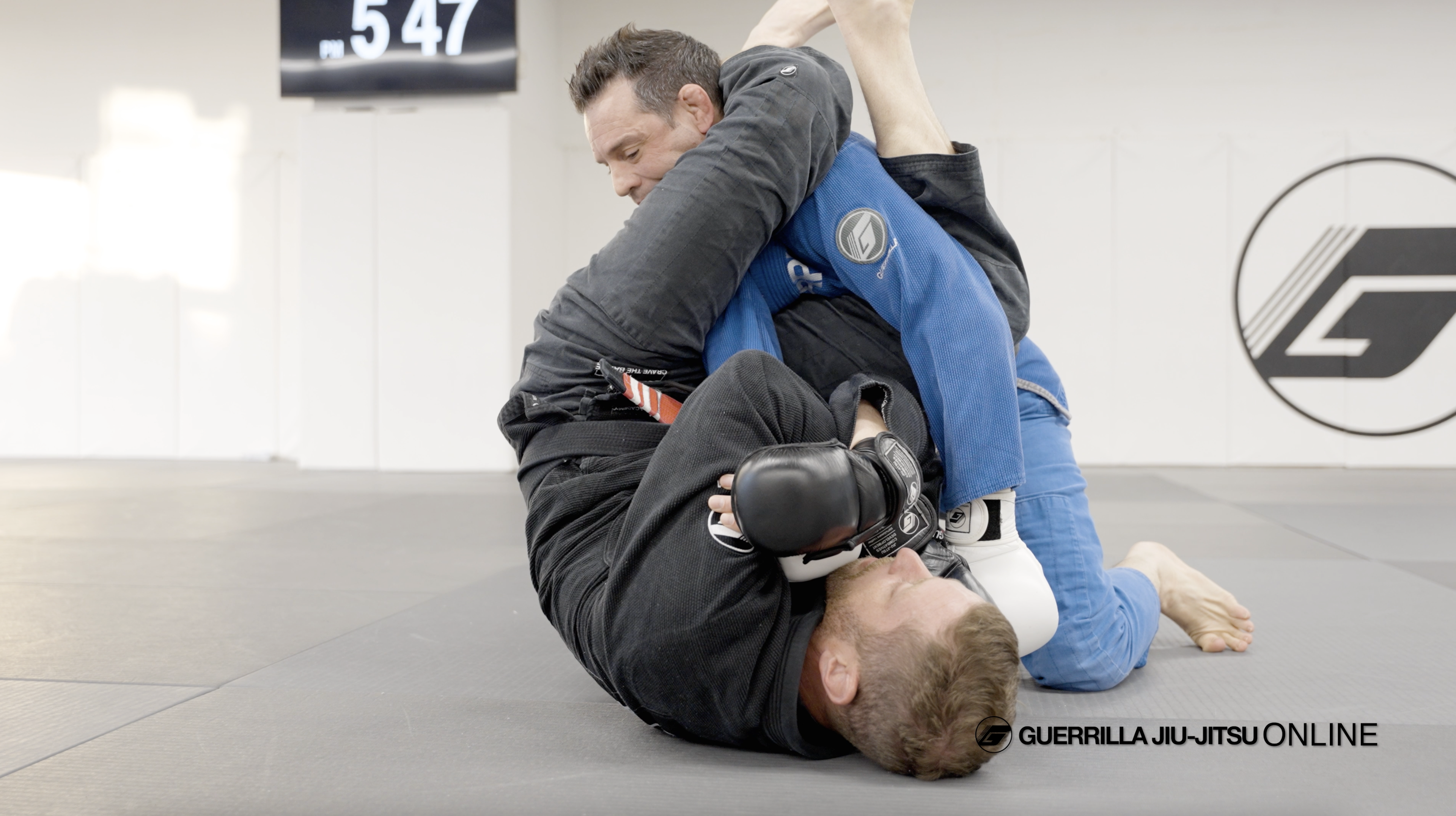 Closed Guard Damage Control Clinch - Armlock