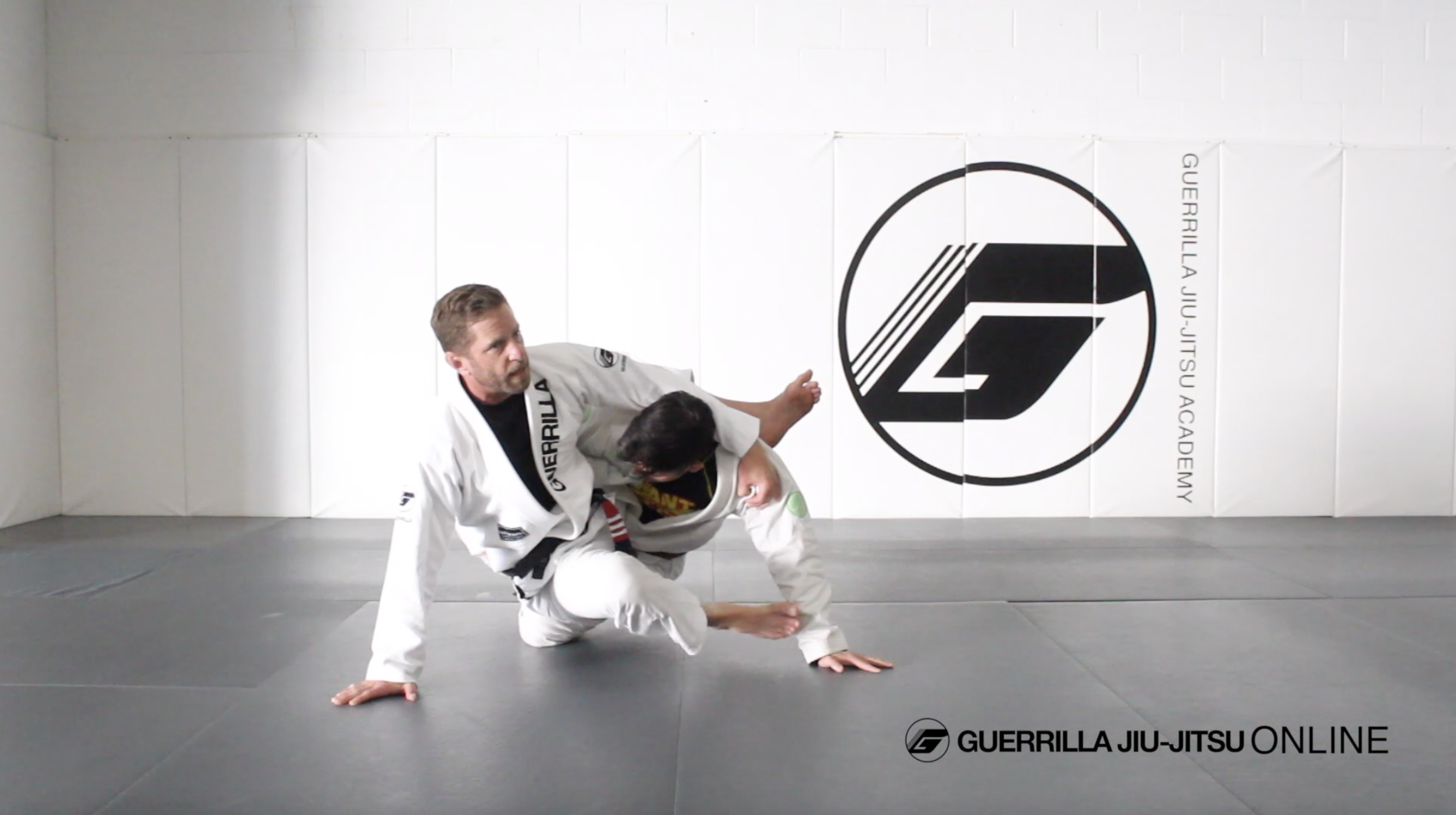 Closed Guard Leg Trap Sweep to Triangle Choke