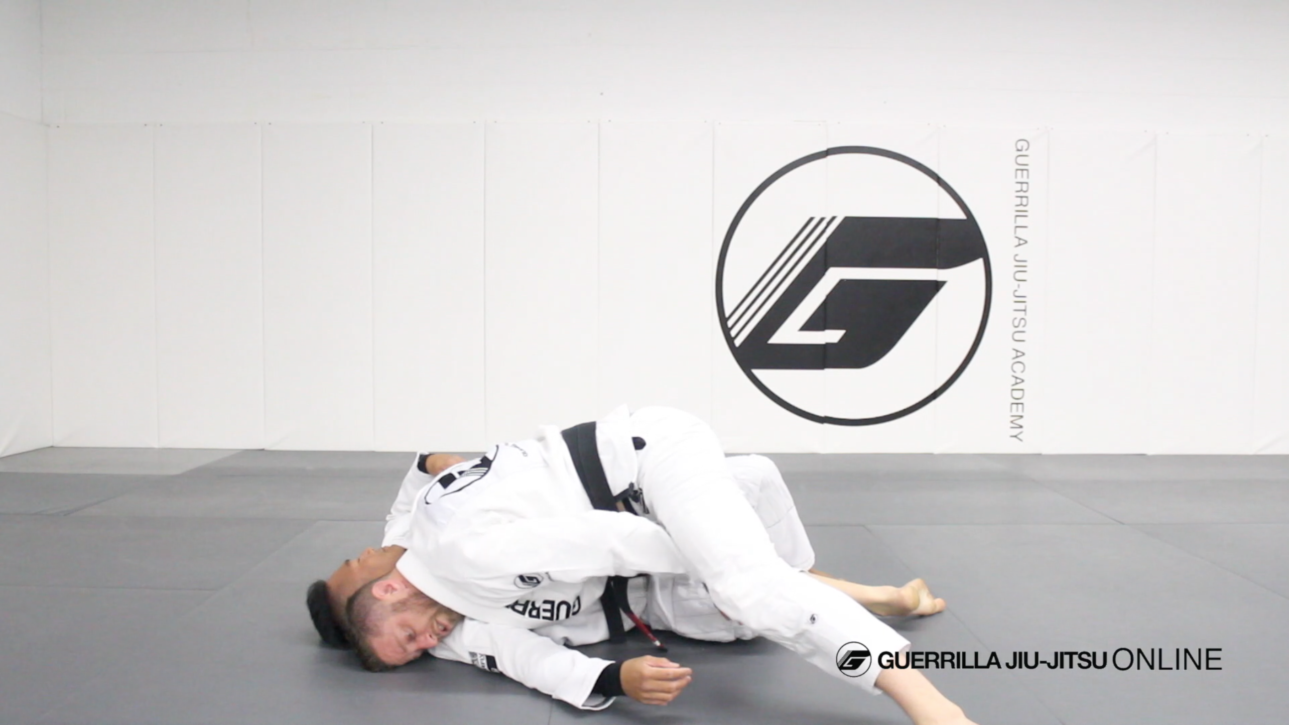 Beginner Essentials - Half Guard - Left Pass