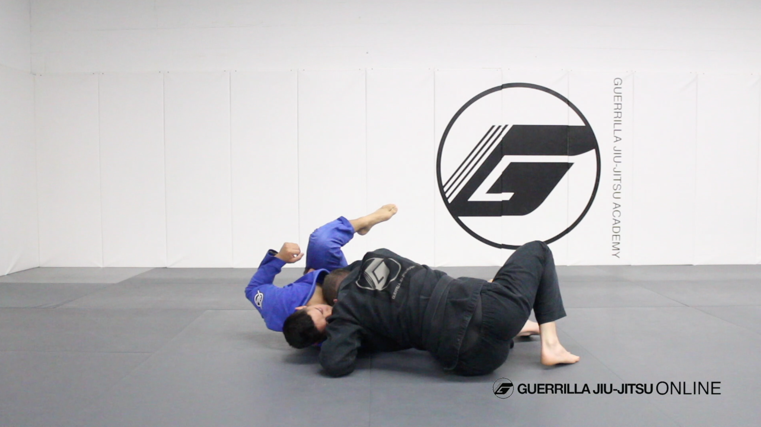 Reverse de la Riva Guard - Long Step Pass