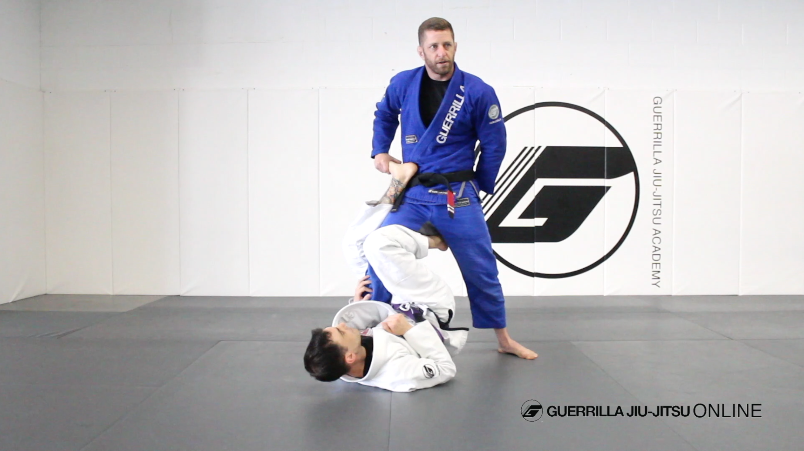 Long Step Pass the Single Leg X Guard