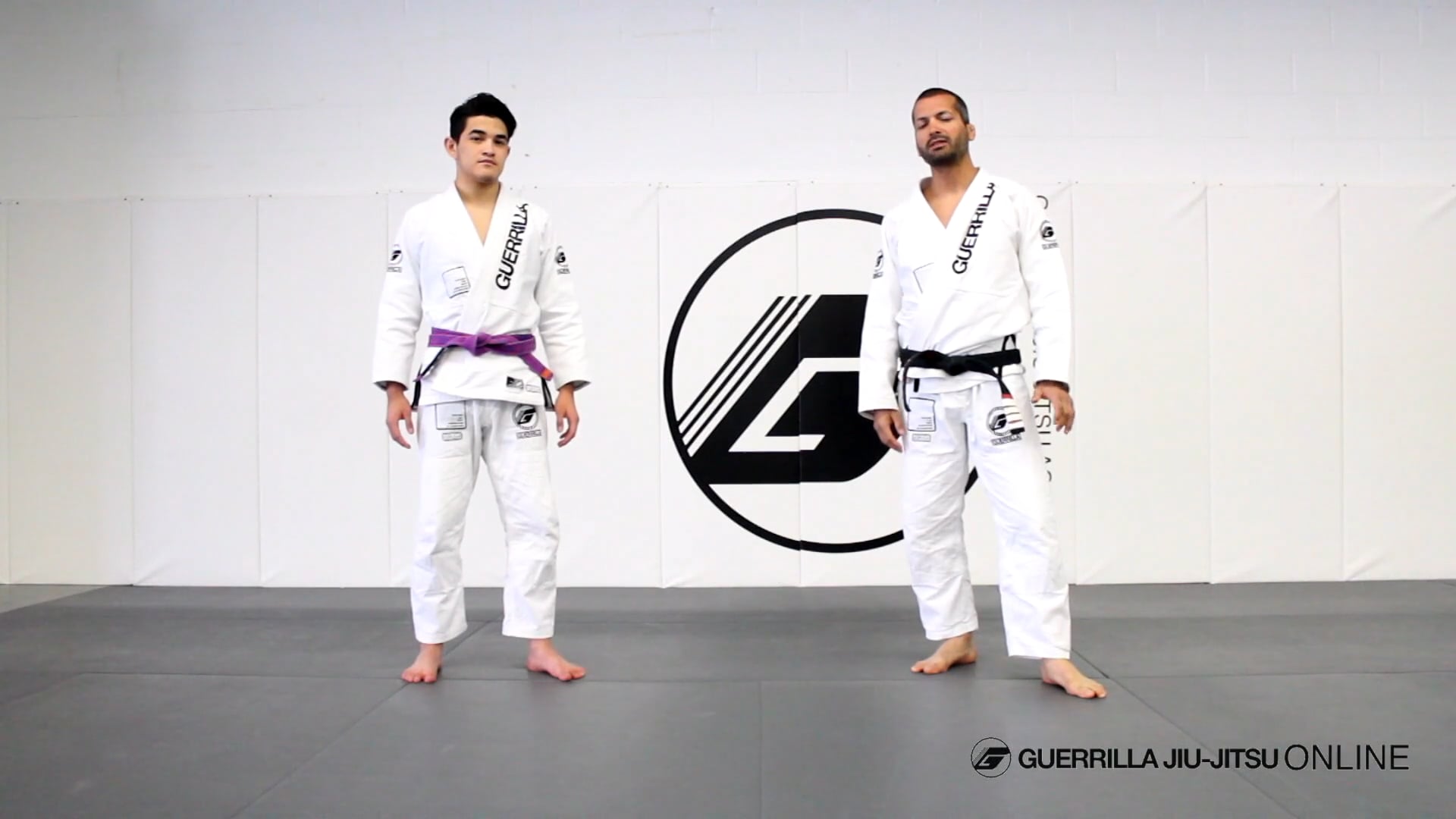 Parents Guide - Crash Clinch