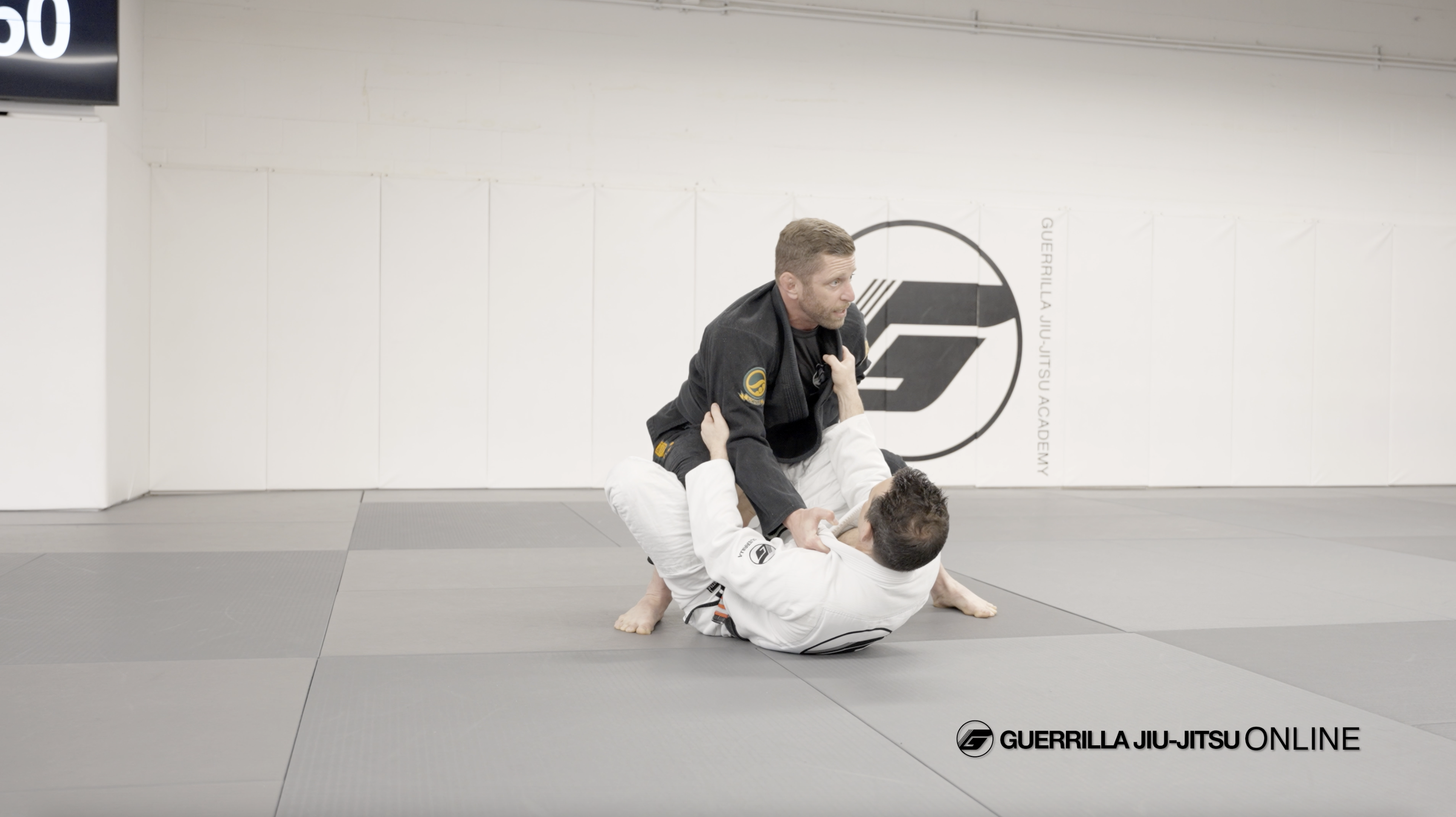 Passing De La Riva Guard Part 1 - Knee Cut Pass
