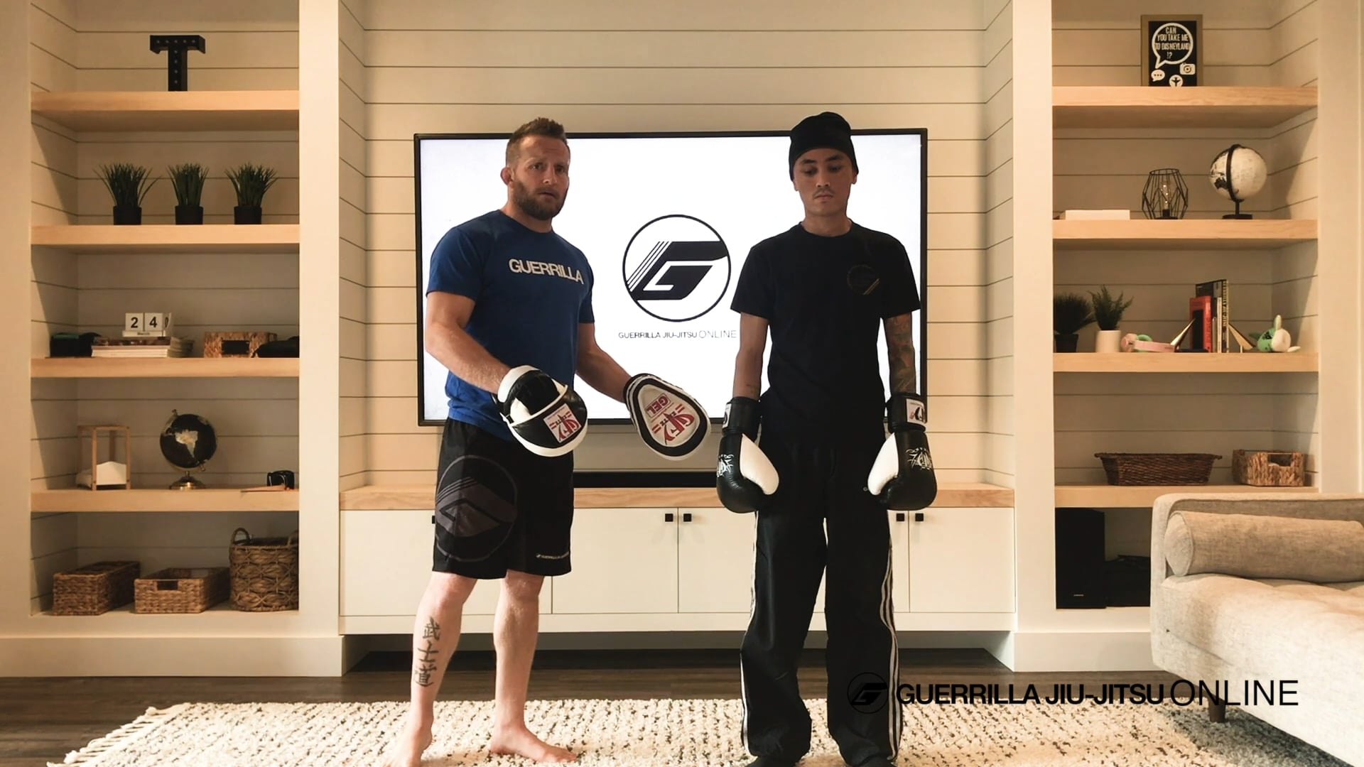 3 Tips for Better Mitt Holding