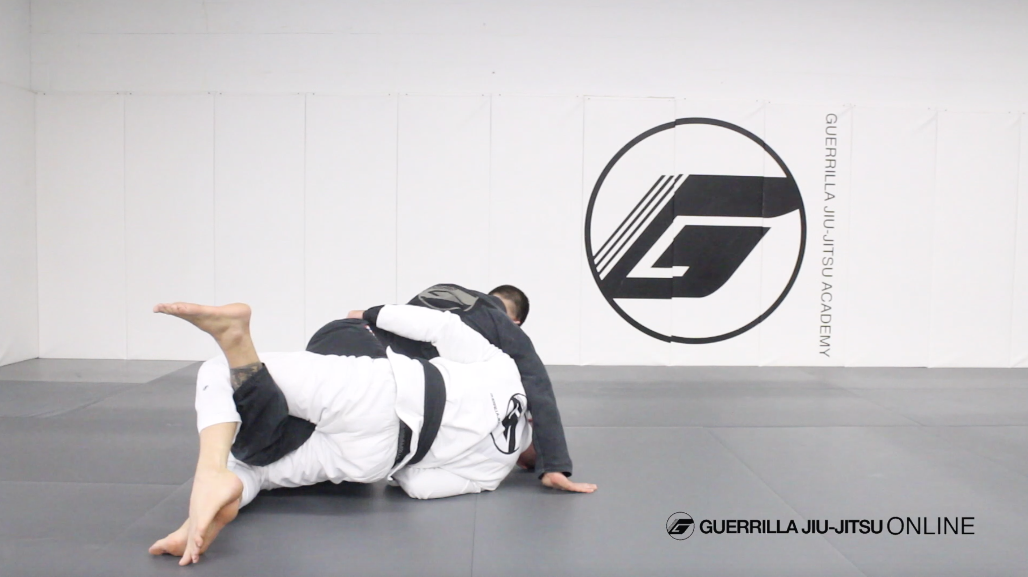 Q&A - I keep getting smashed down when I get an underhook.