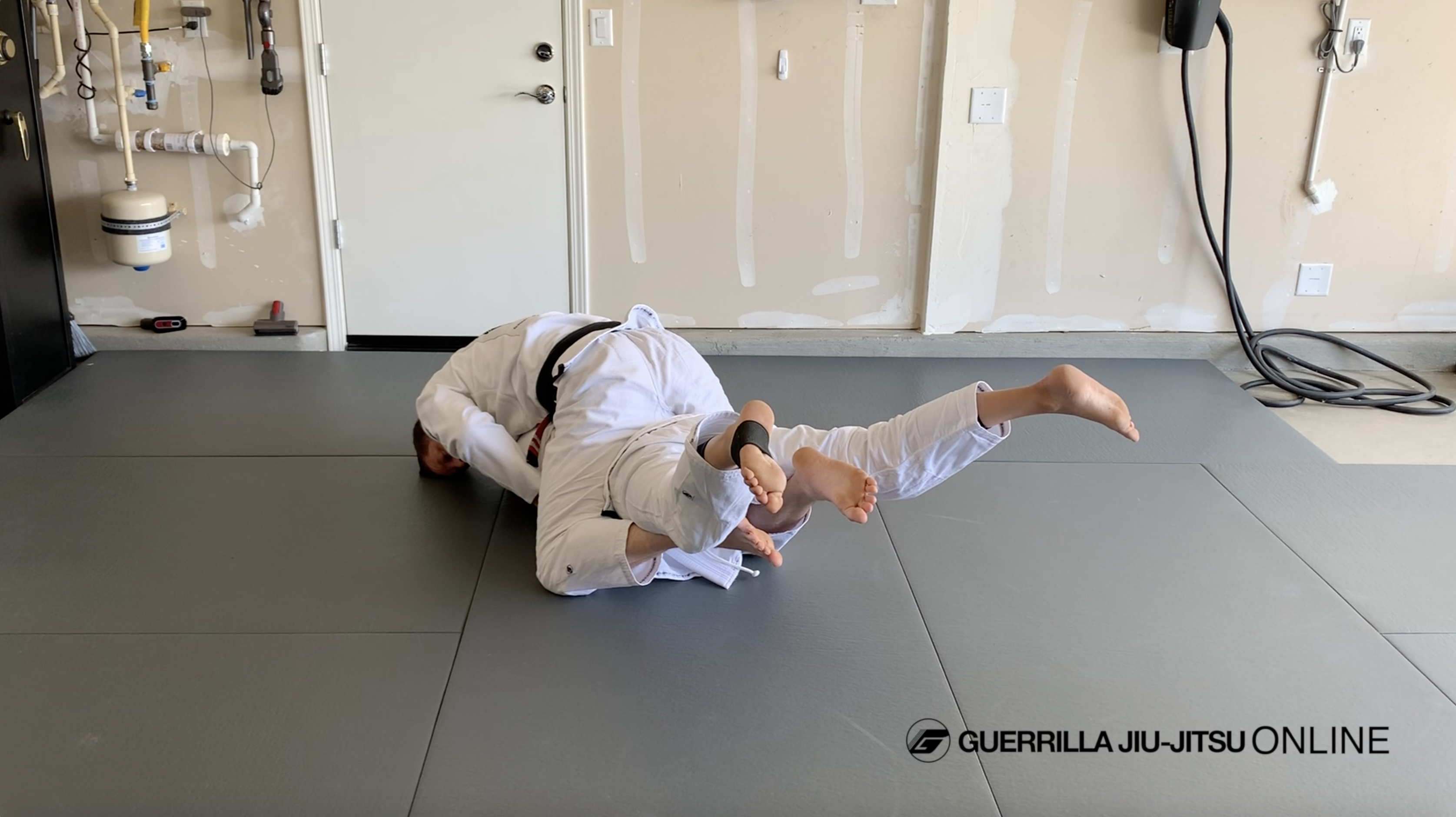 Iron Maiden D.O.D. - What not to practice on your Spouse at Home