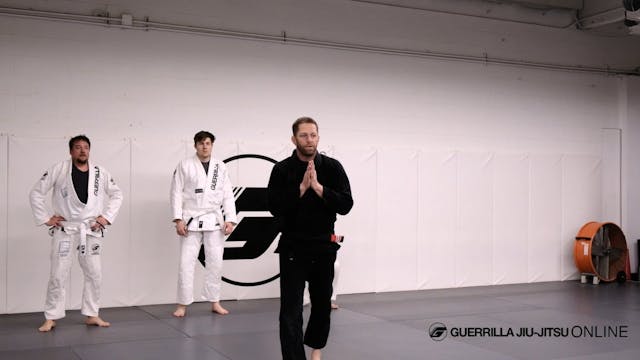 Inside Leg Bump To Spiral
