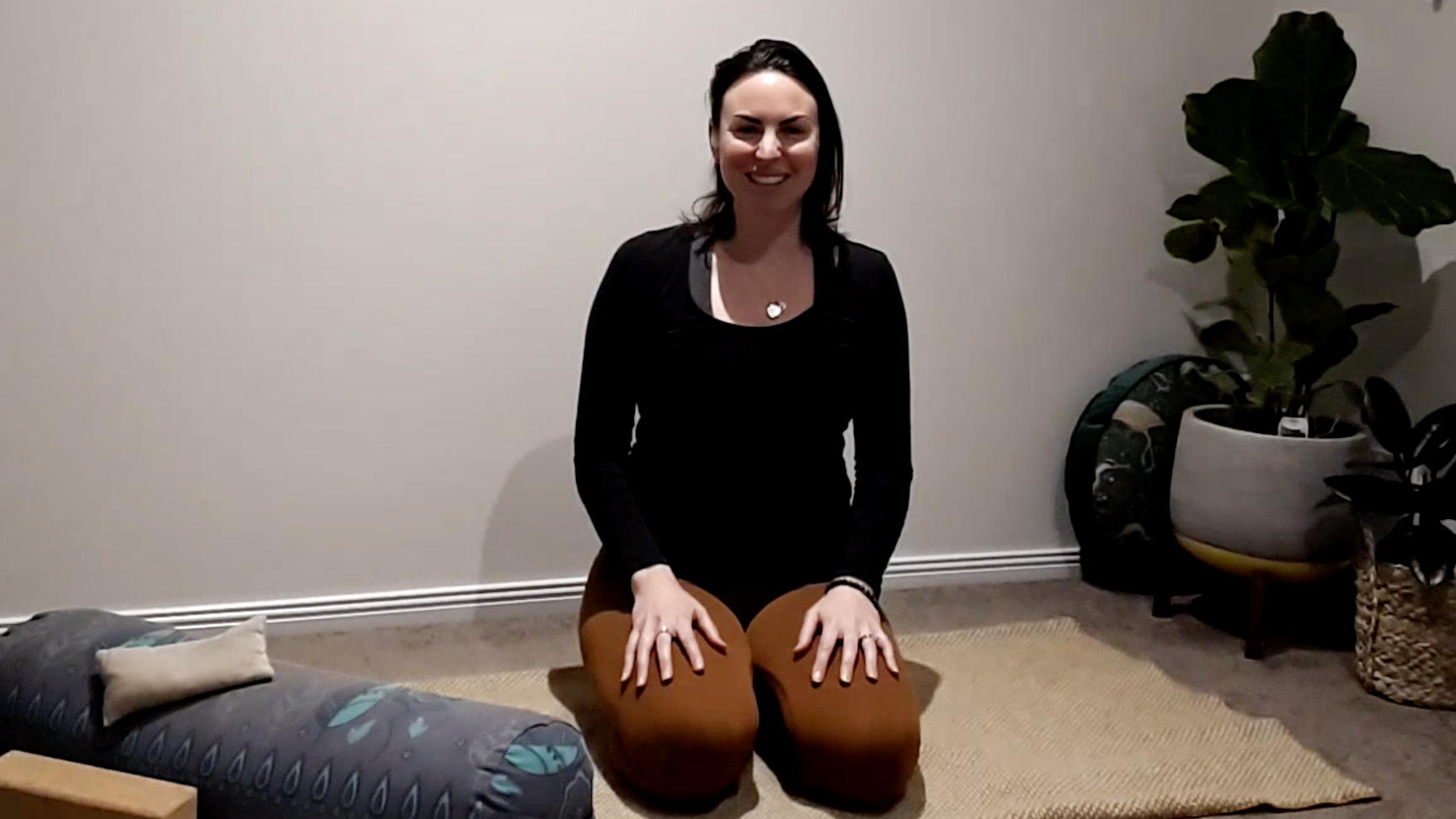 Creating Inner Calm 45min Yin with Lou Saliba