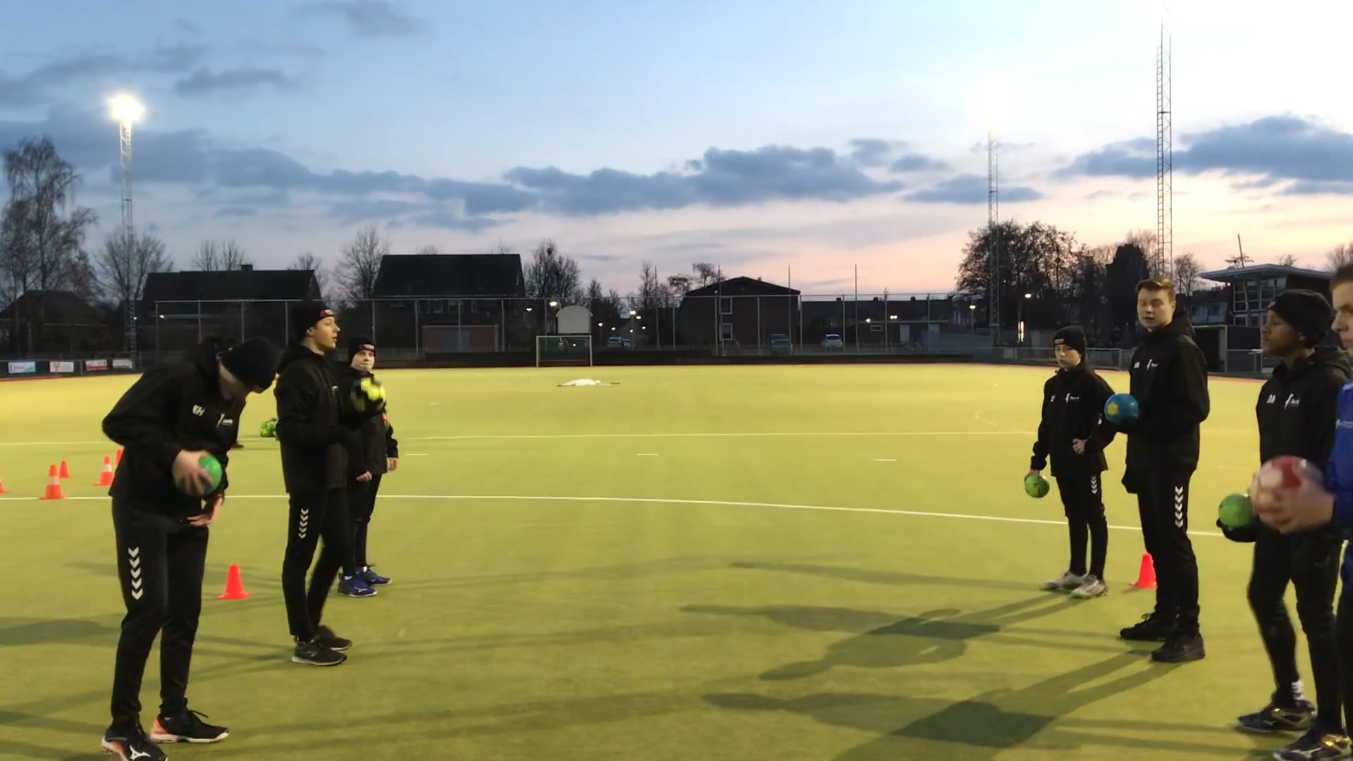 Balvaardigheid met handbal #5