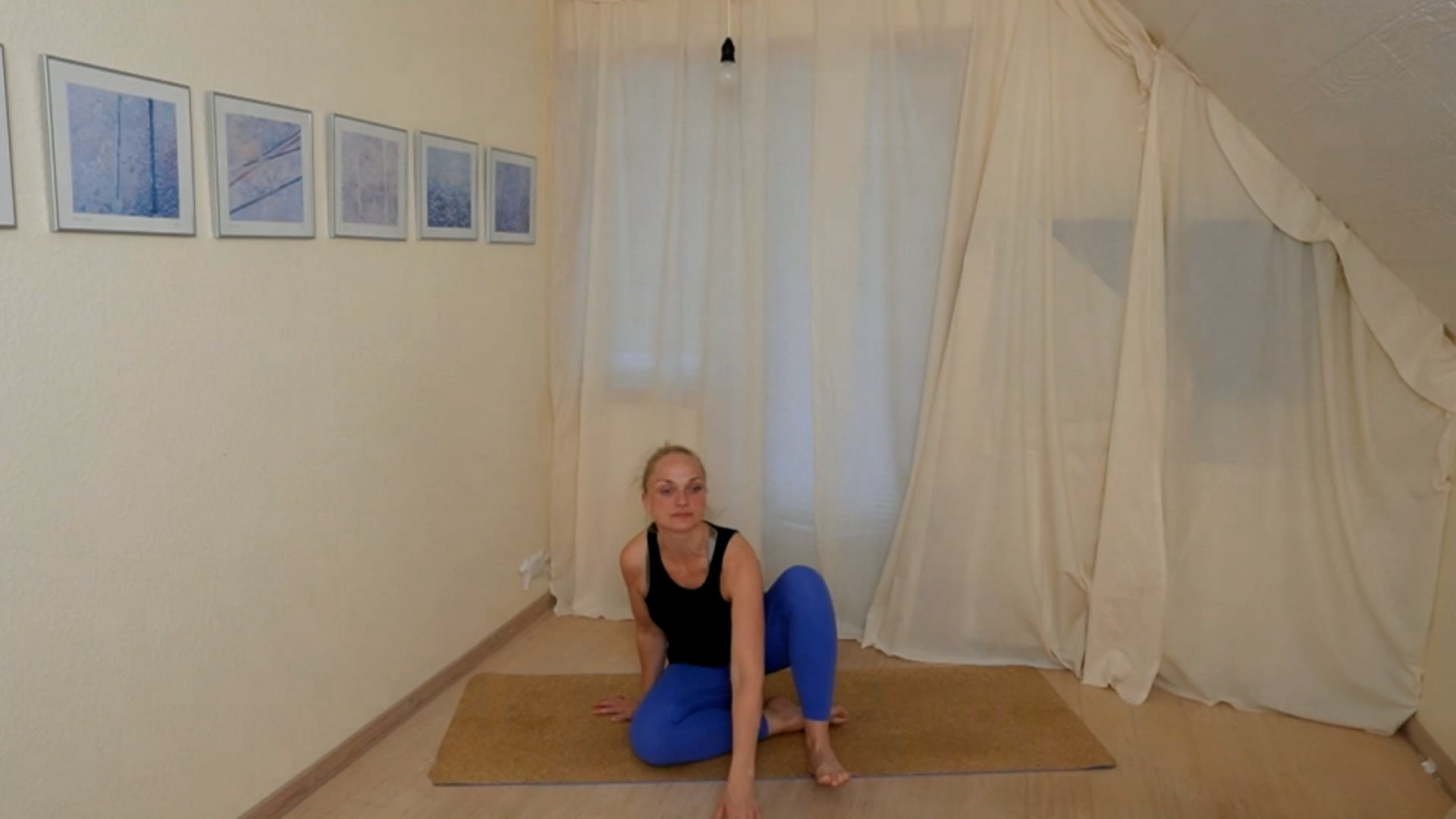 15 min Feel Good Body & Mind aften stræk og mindfullness
