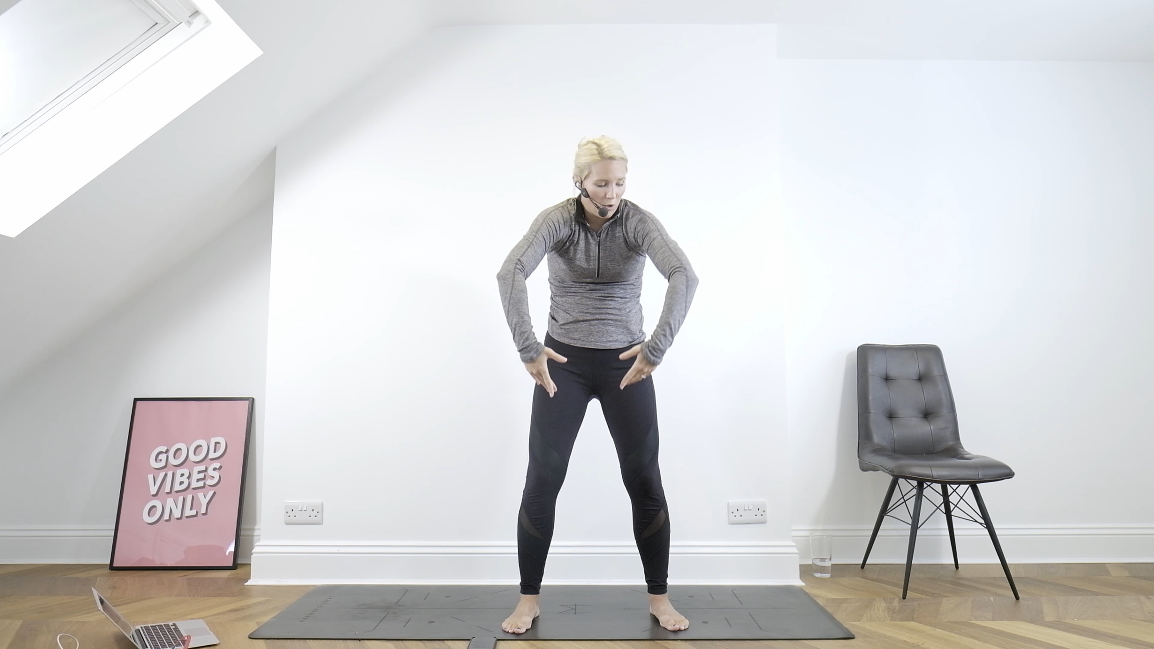 LIVE - Stretch class 06.11.20