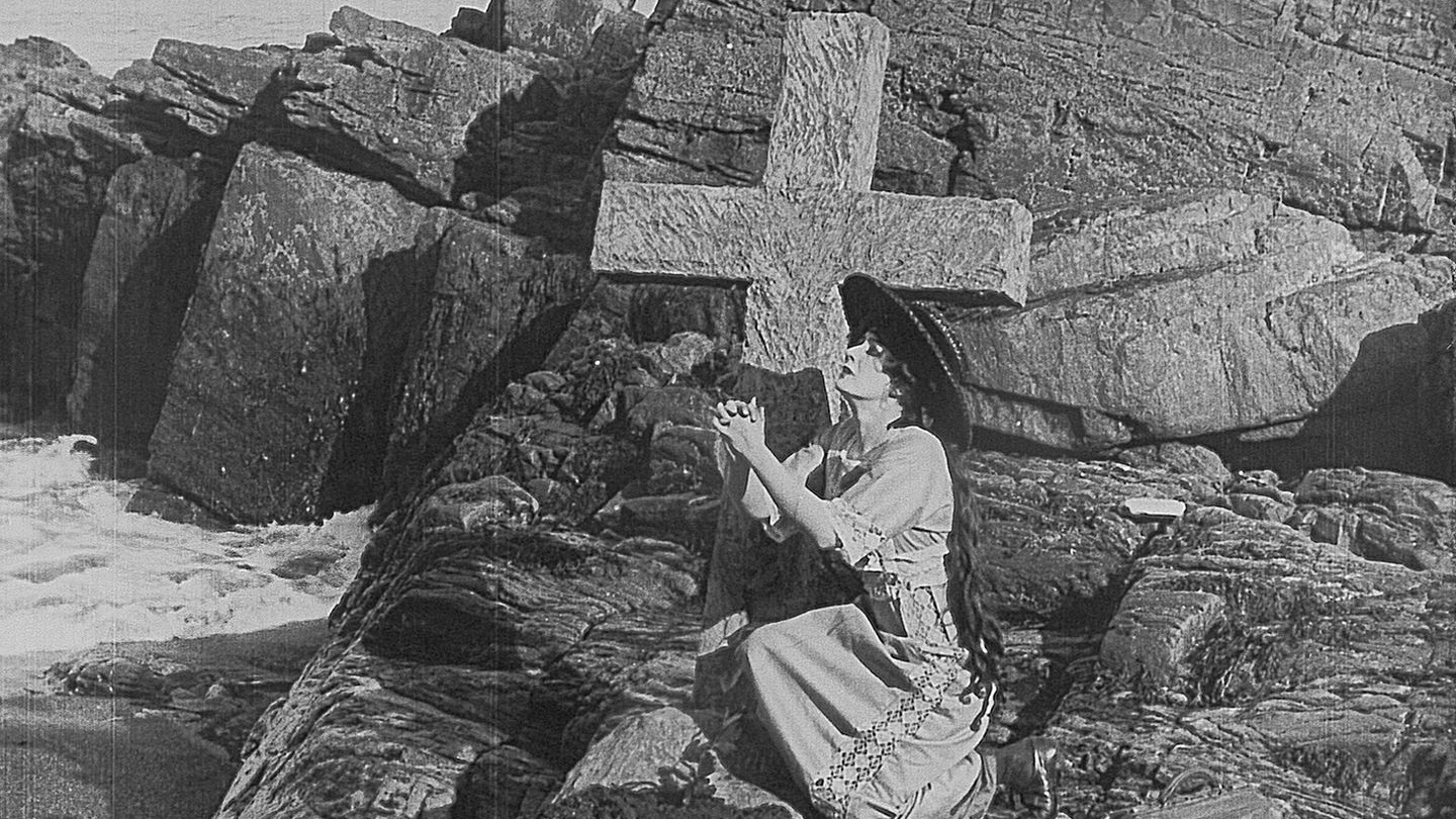 Harpodeon On Demand Video