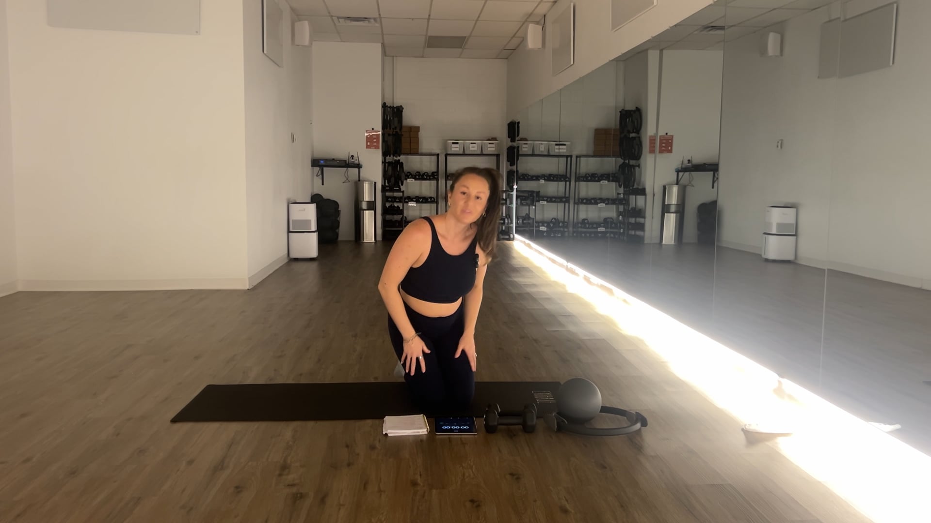 OBLIQUES & CHEEKS - PILATES FOR PREGNANCY 