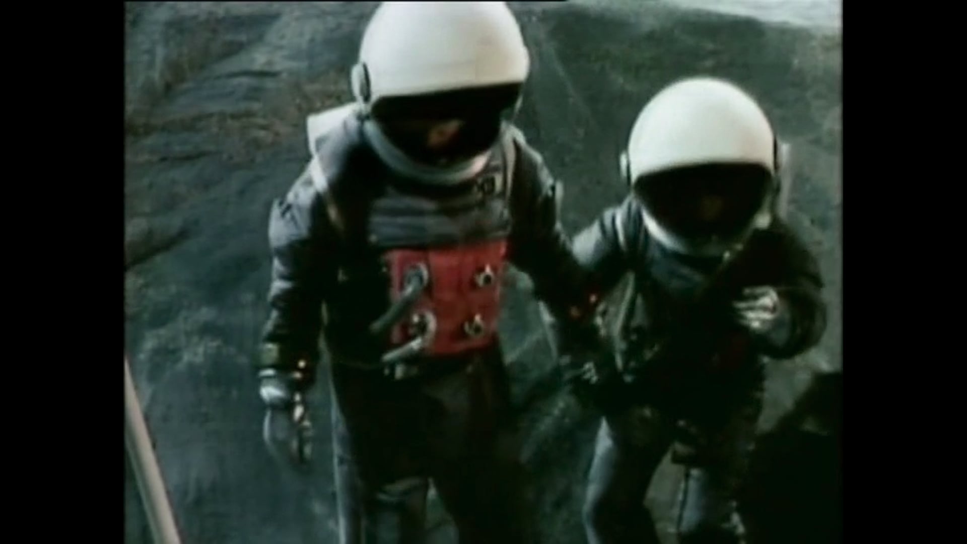 Moonbase 3 (1973) S1 E4 Outsiders